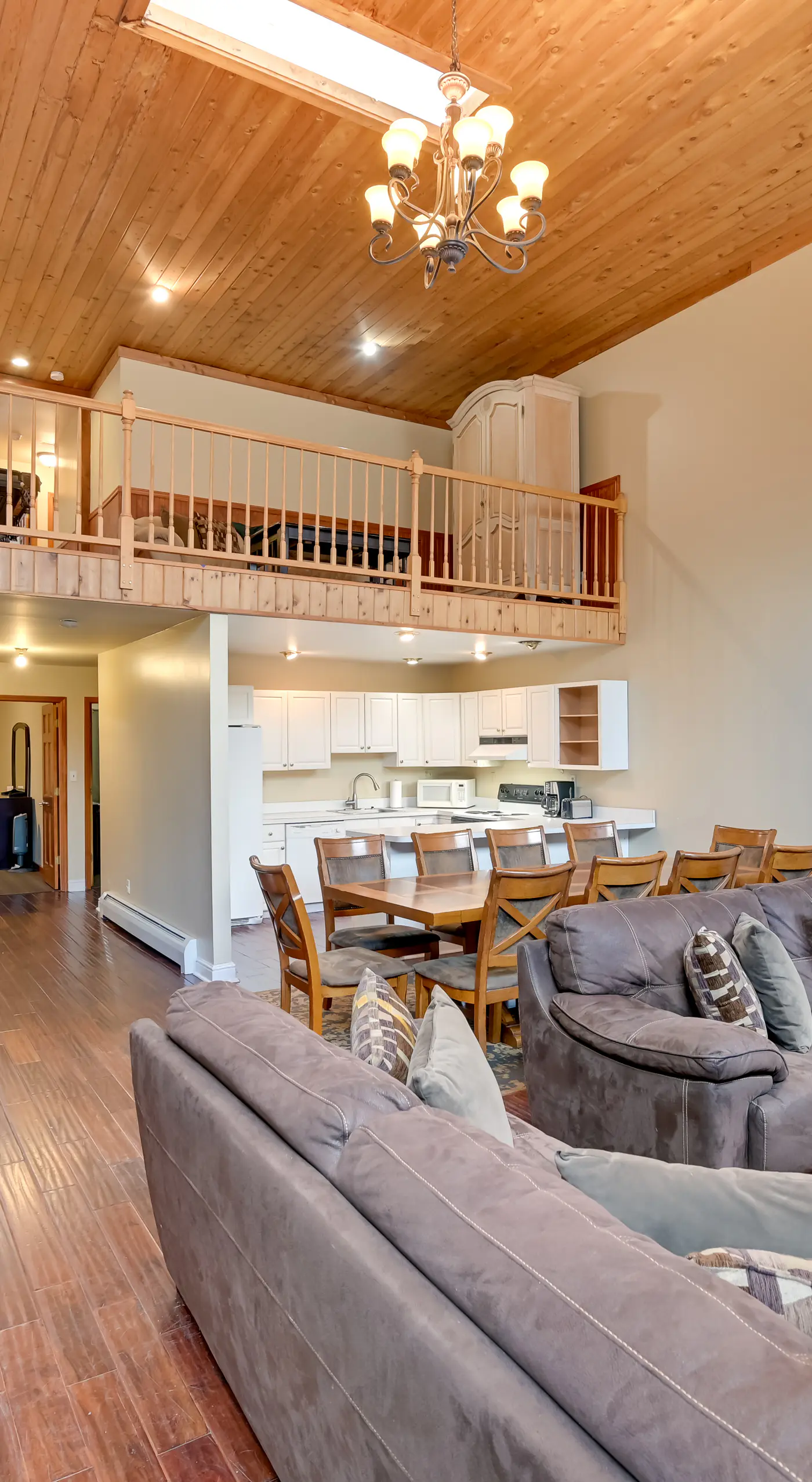 < 1 Mi to Hunter Mtn Skiing: Family-Friendly Stay!