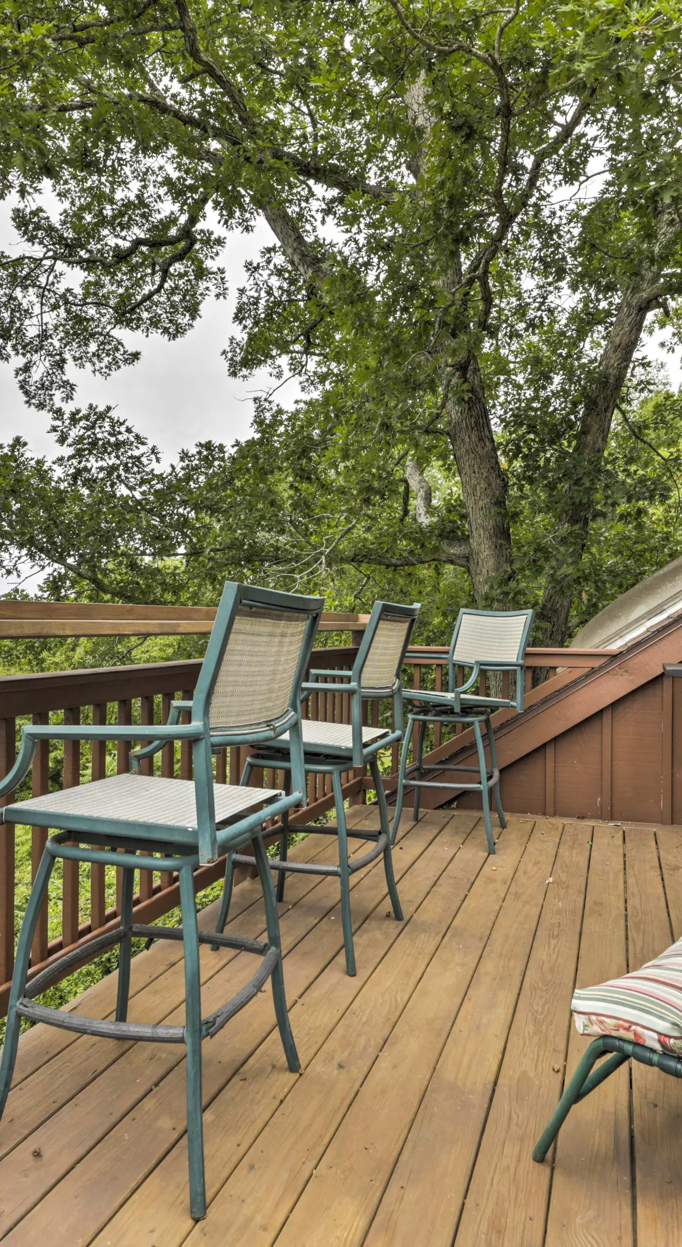 Private Guest House w/ Deck + Spectacular Views!