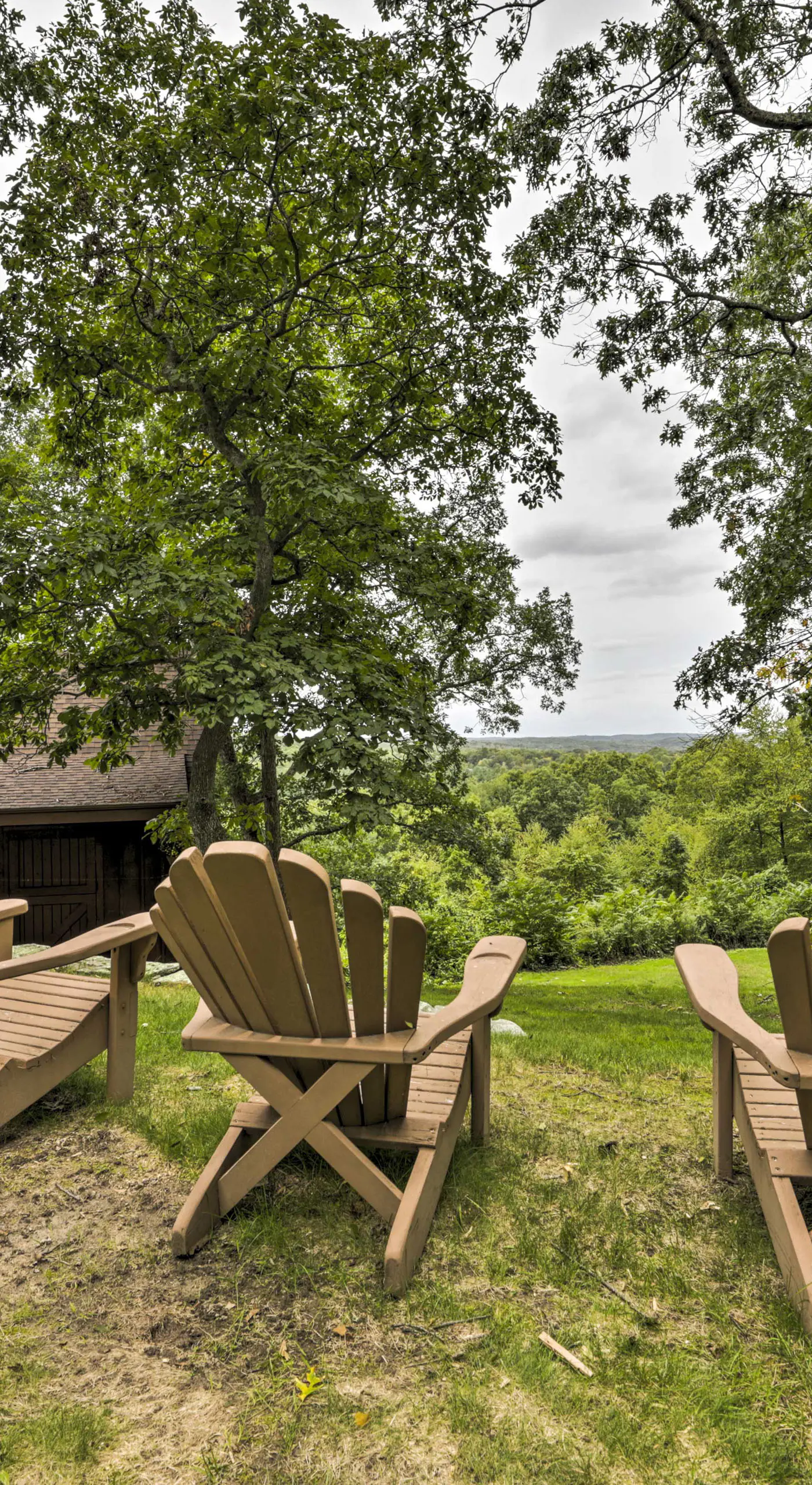 Private Guest House w/ Deck + Spectacular Views!