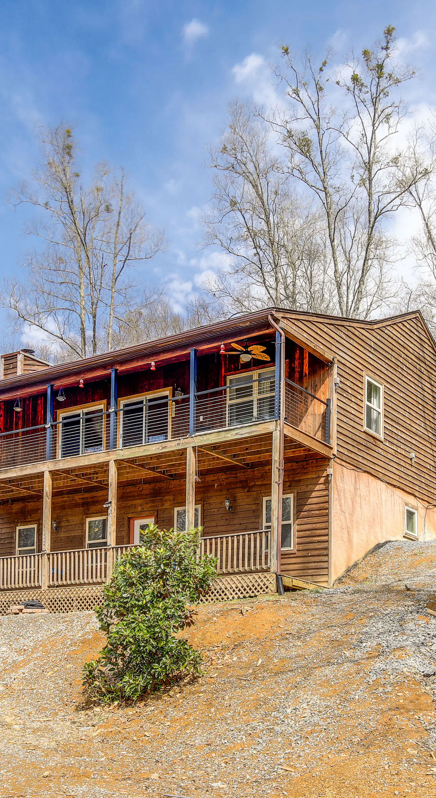 Waterfront Dandridge Cabin, 24 Mi to Pigeon Forge!