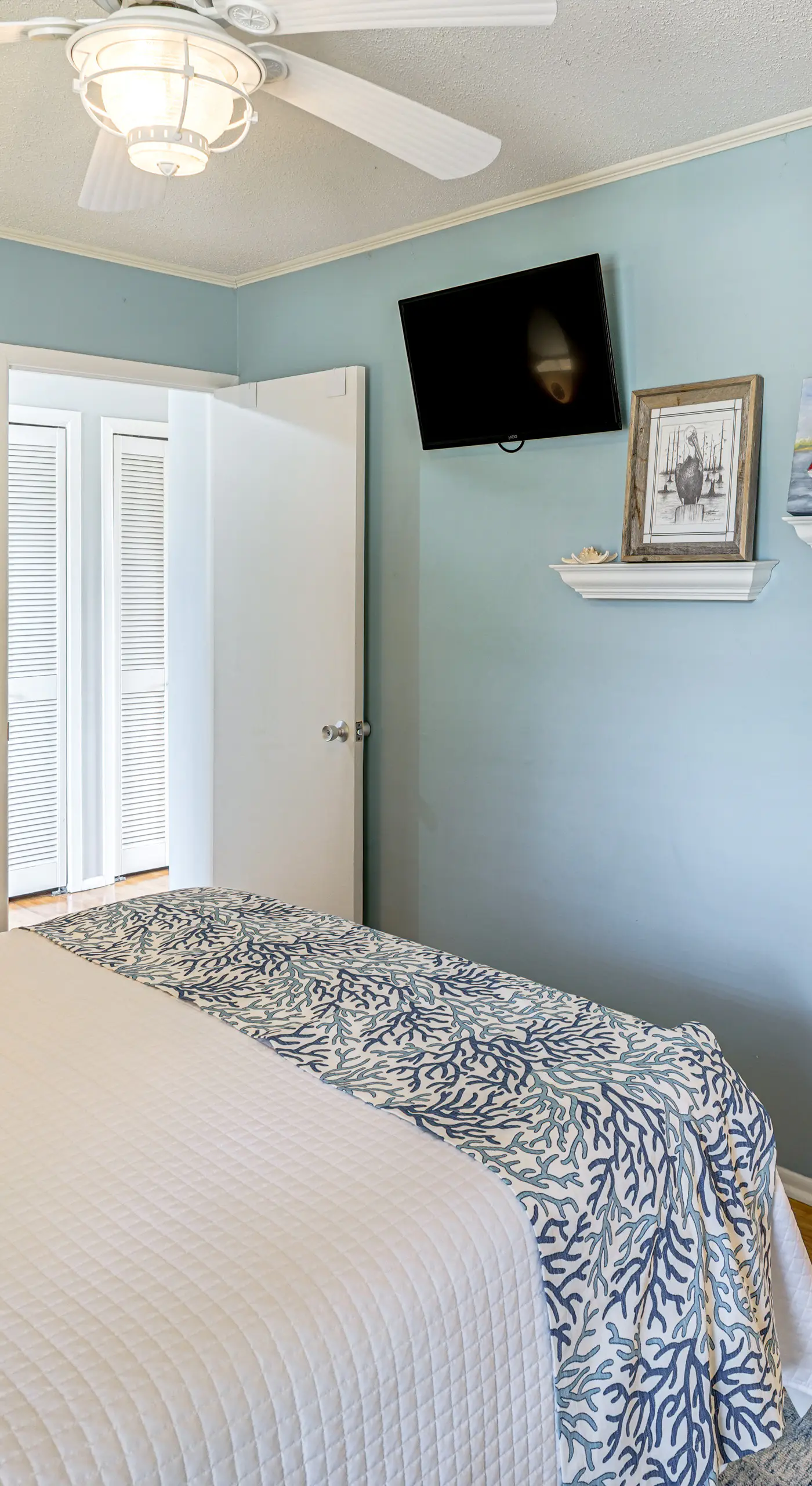 Golfer's Getaway! Modern Diamondhead Condo