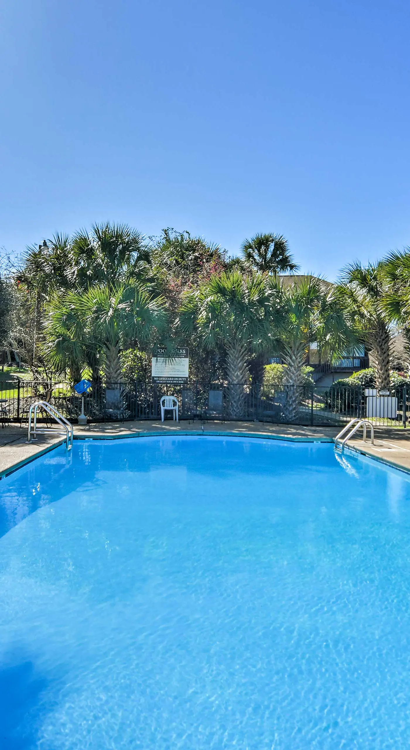 Golfer's Getaway! Modern Diamondhead Condo
