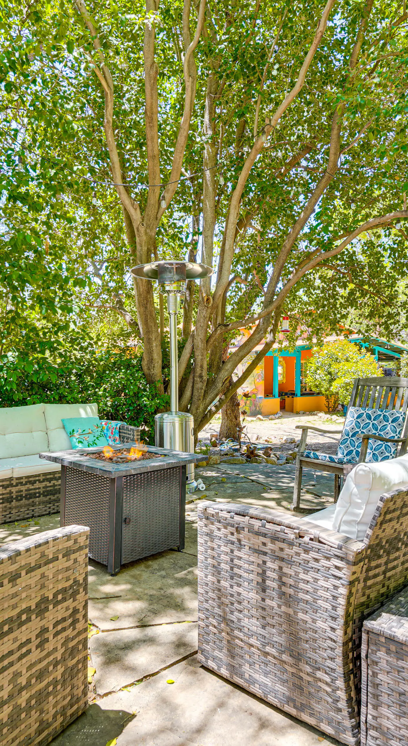 Vibrant 'Casa Paloma' w/ Patio - Near Vineyards!