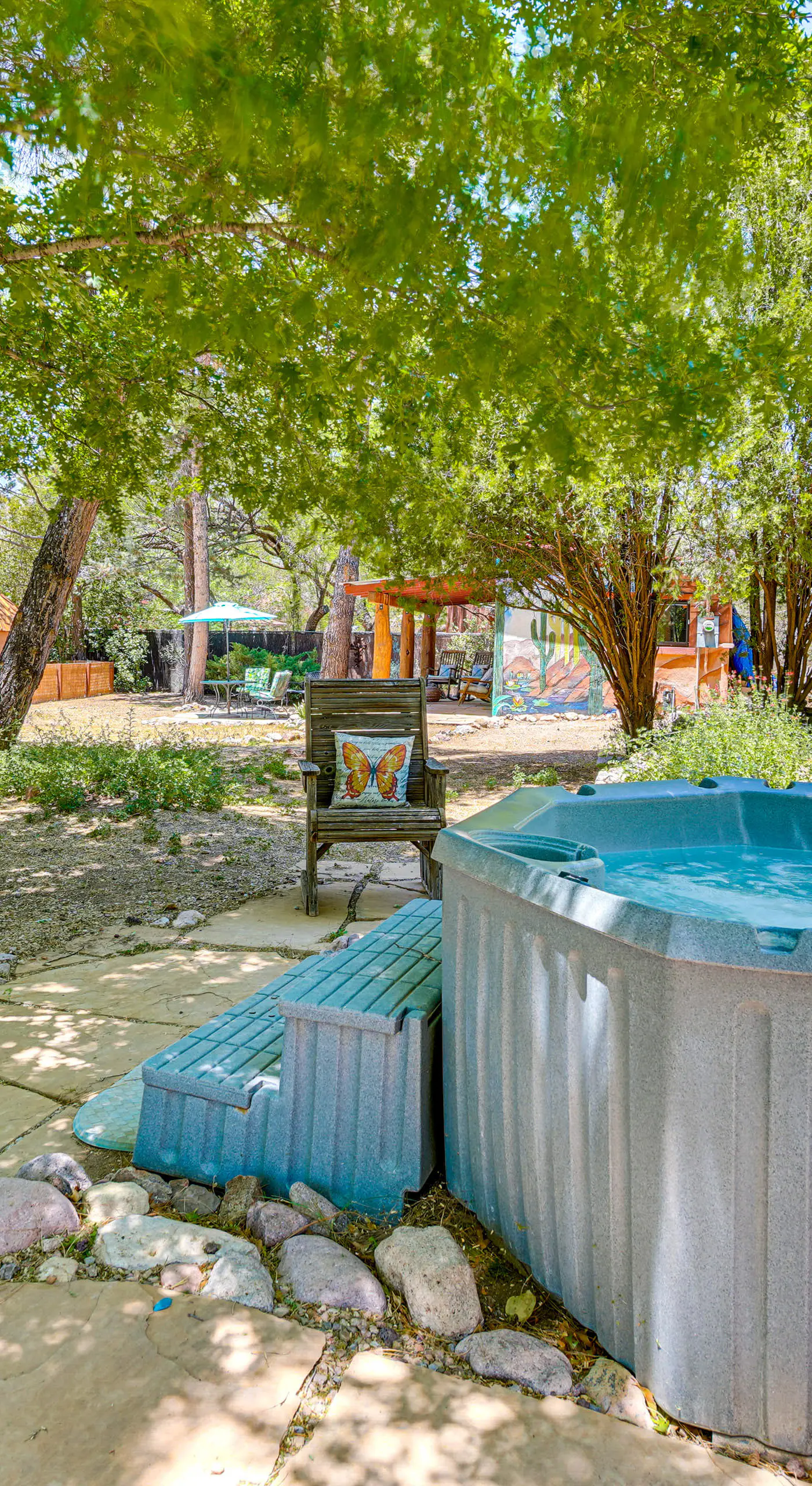 Vibrant 'Casa Paloma' w/ Patio - Near Vineyards!
