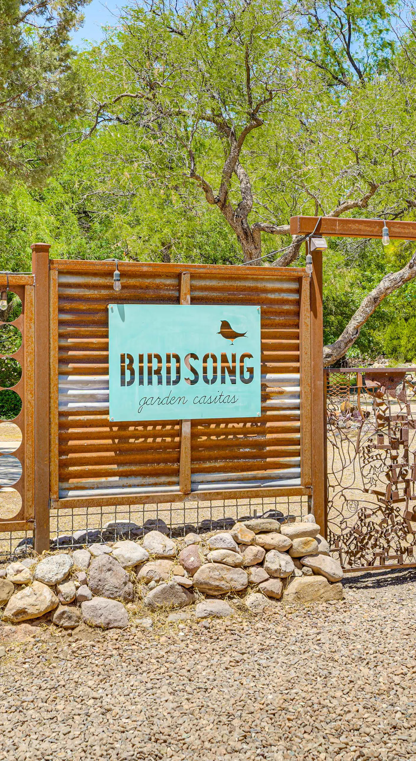 Vibrant 'Casa Paloma' w/ Patio - Near Vineyards!