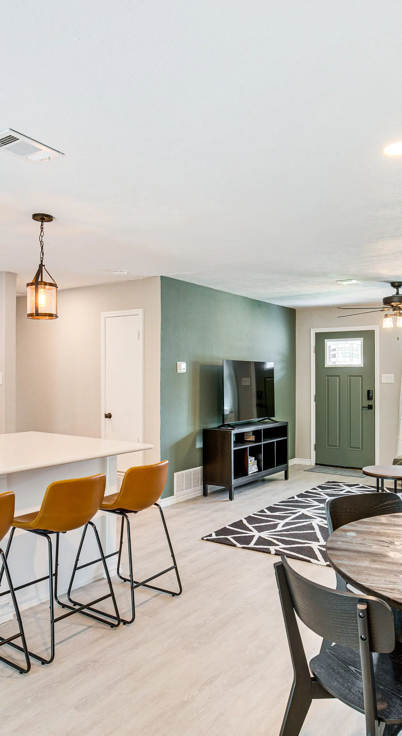 Walk to Lewisville Lake: Dog-Friendly Texas Home