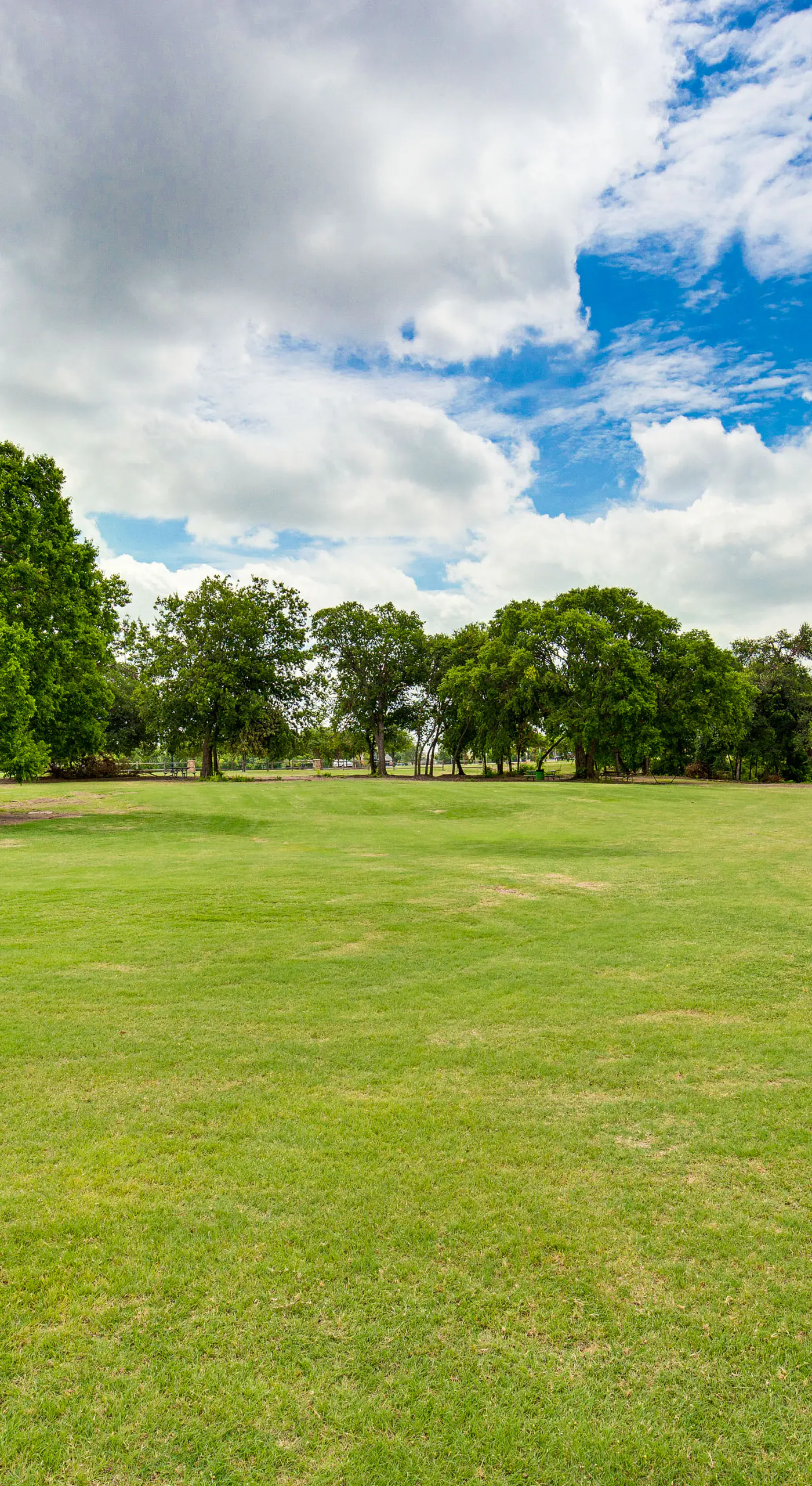 Walk to Lewisville Lake: Dog-Friendly Texas Home