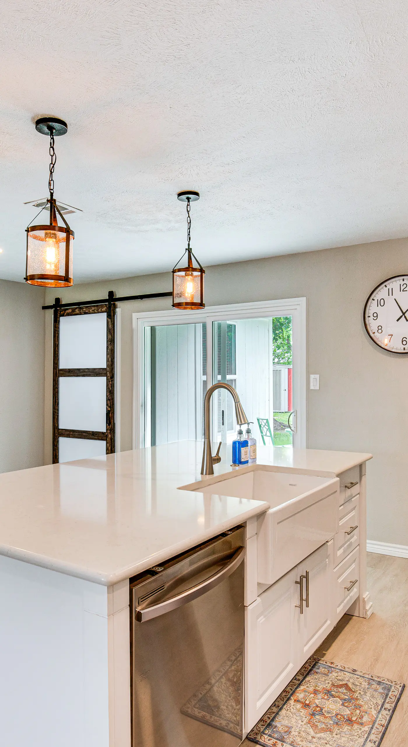 Walk to Lewisville Lake: Dog-Friendly Texas Home