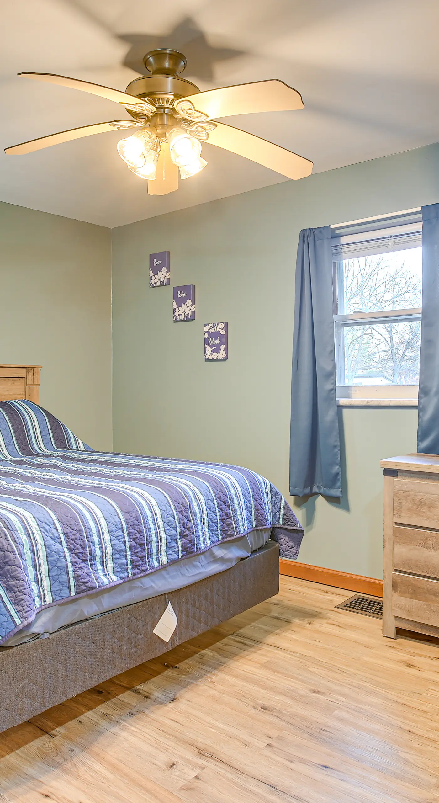 Quaint Zanesville Home w/ Game Room & Yard!