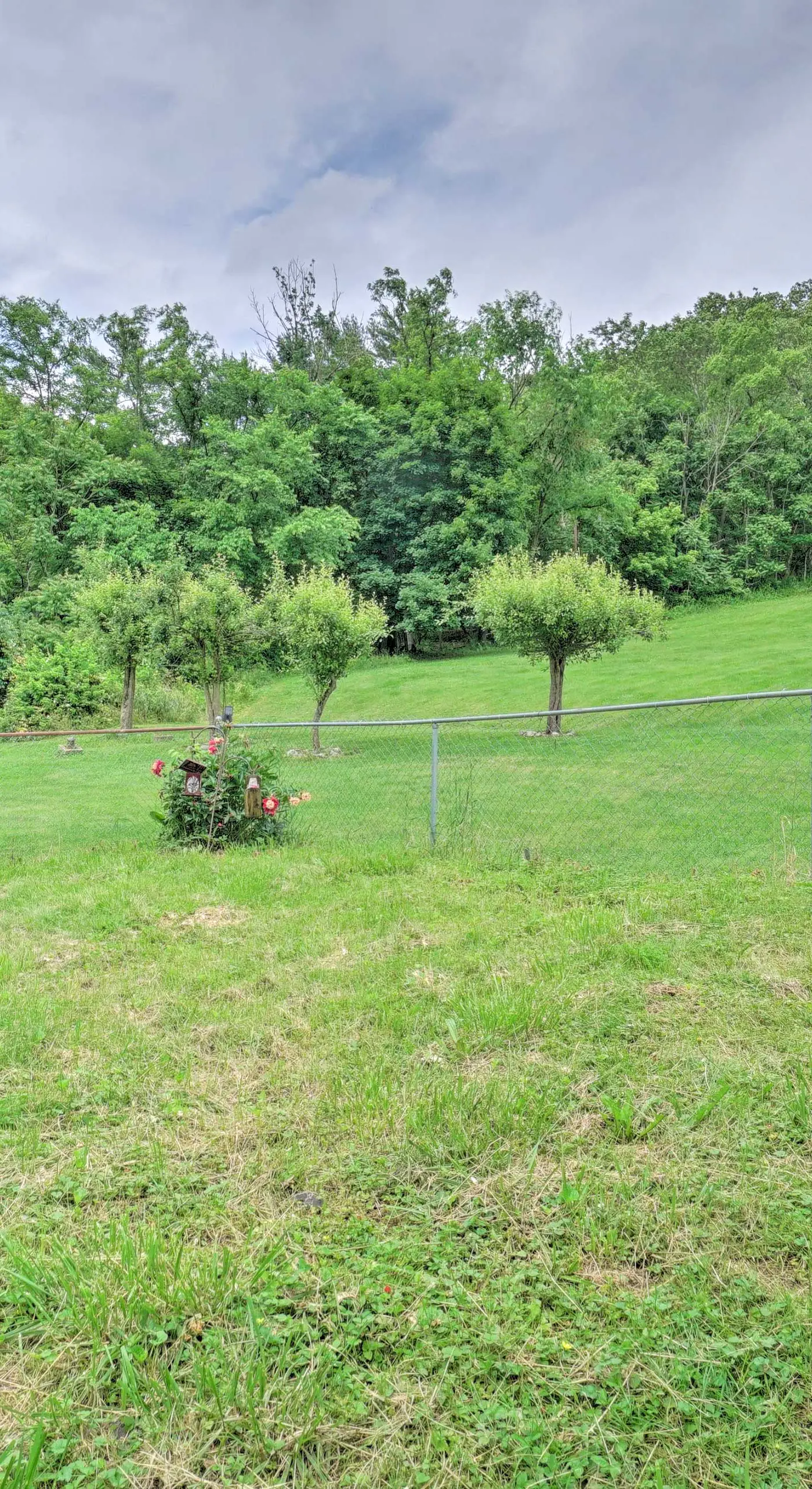 Quaint Zanesville Home w/ Game Room & Yard!