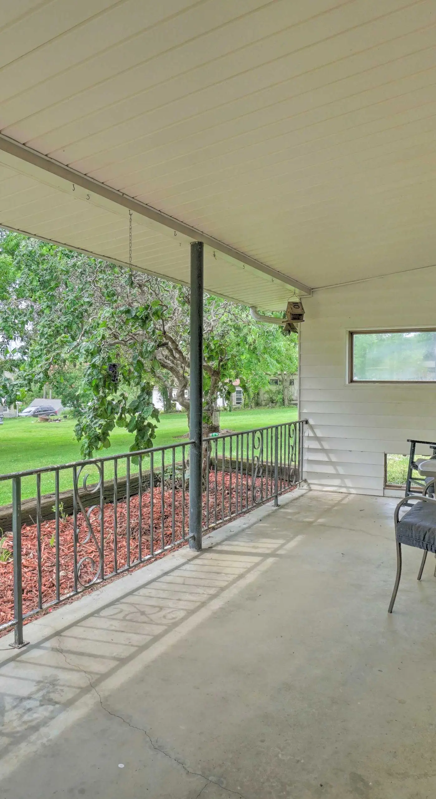Quaint Zanesville Home w/ Game Room & Yard!