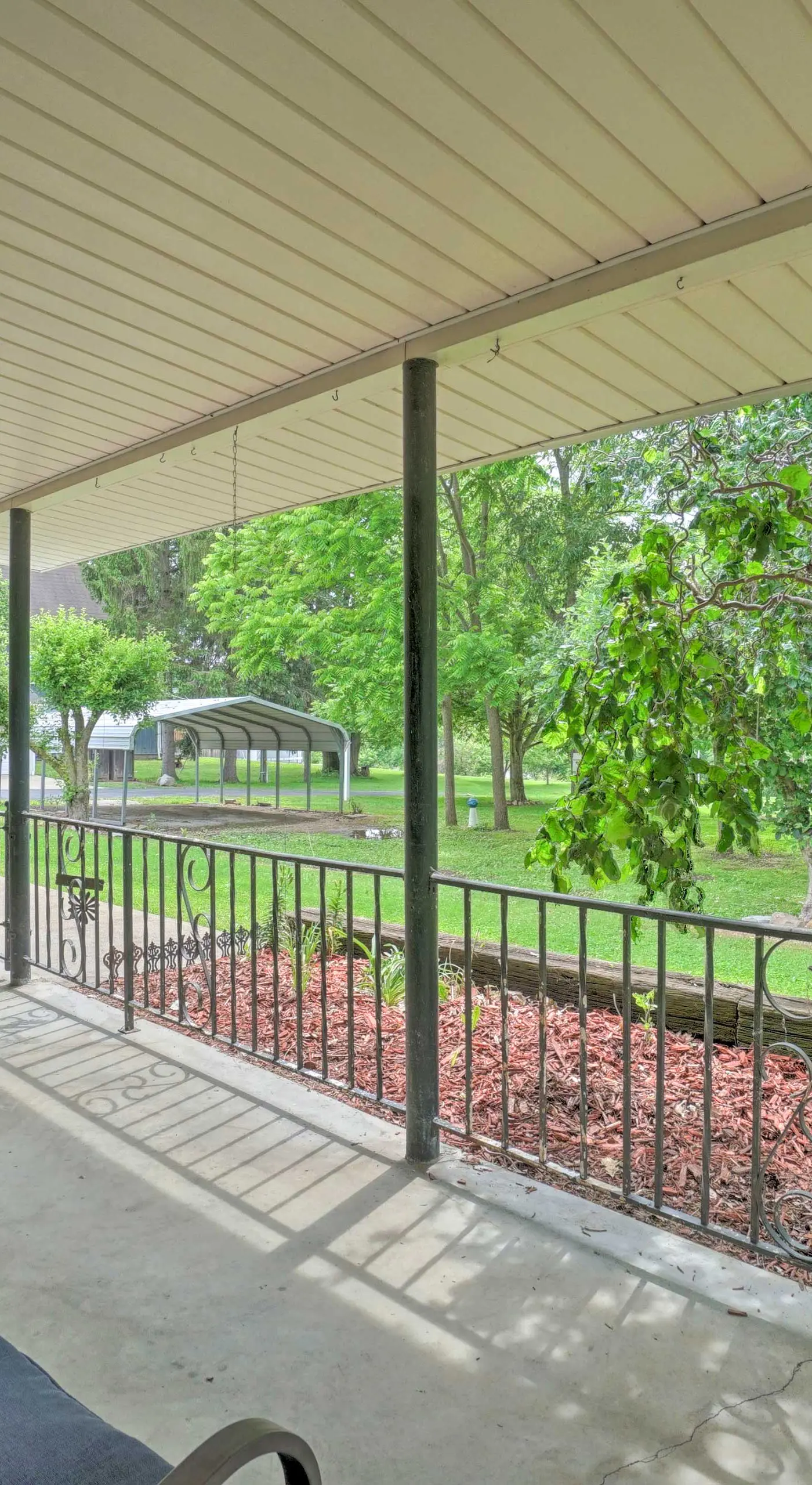 Quaint Zanesville Home w/ Game Room & Yard!