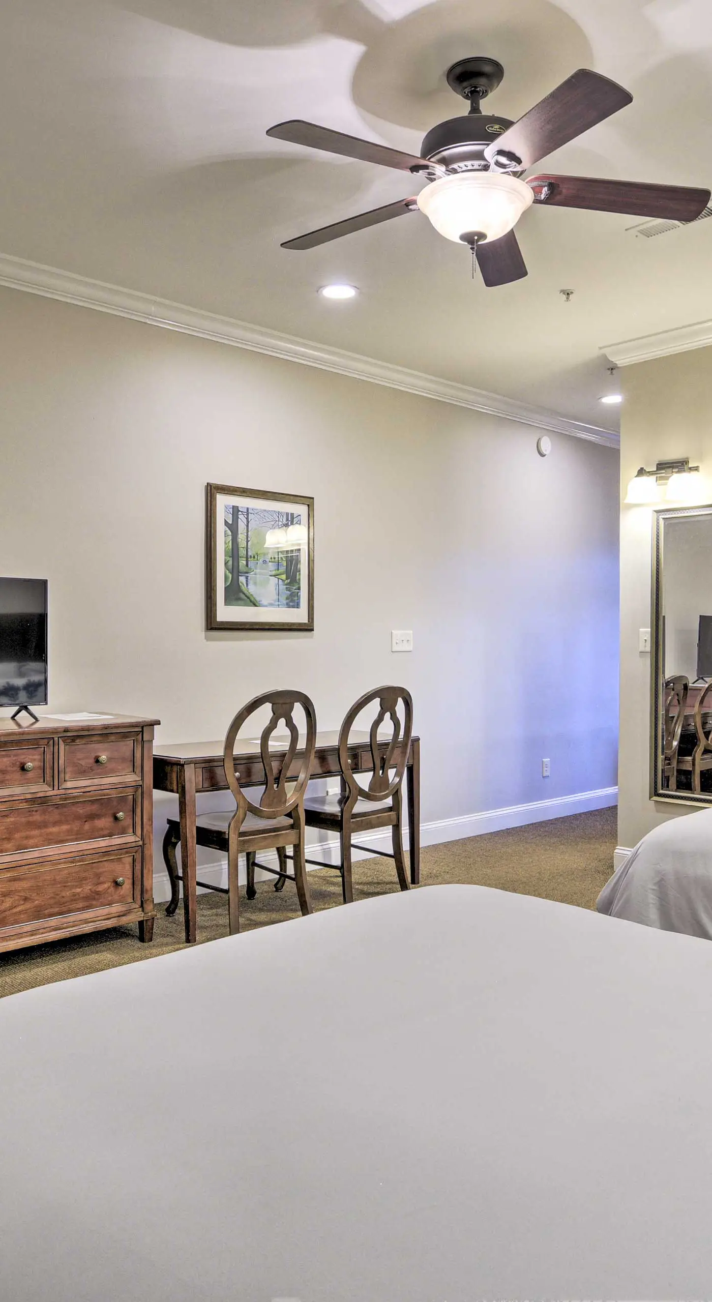Resort-Style Condo on Golf Course w/ Pool Access