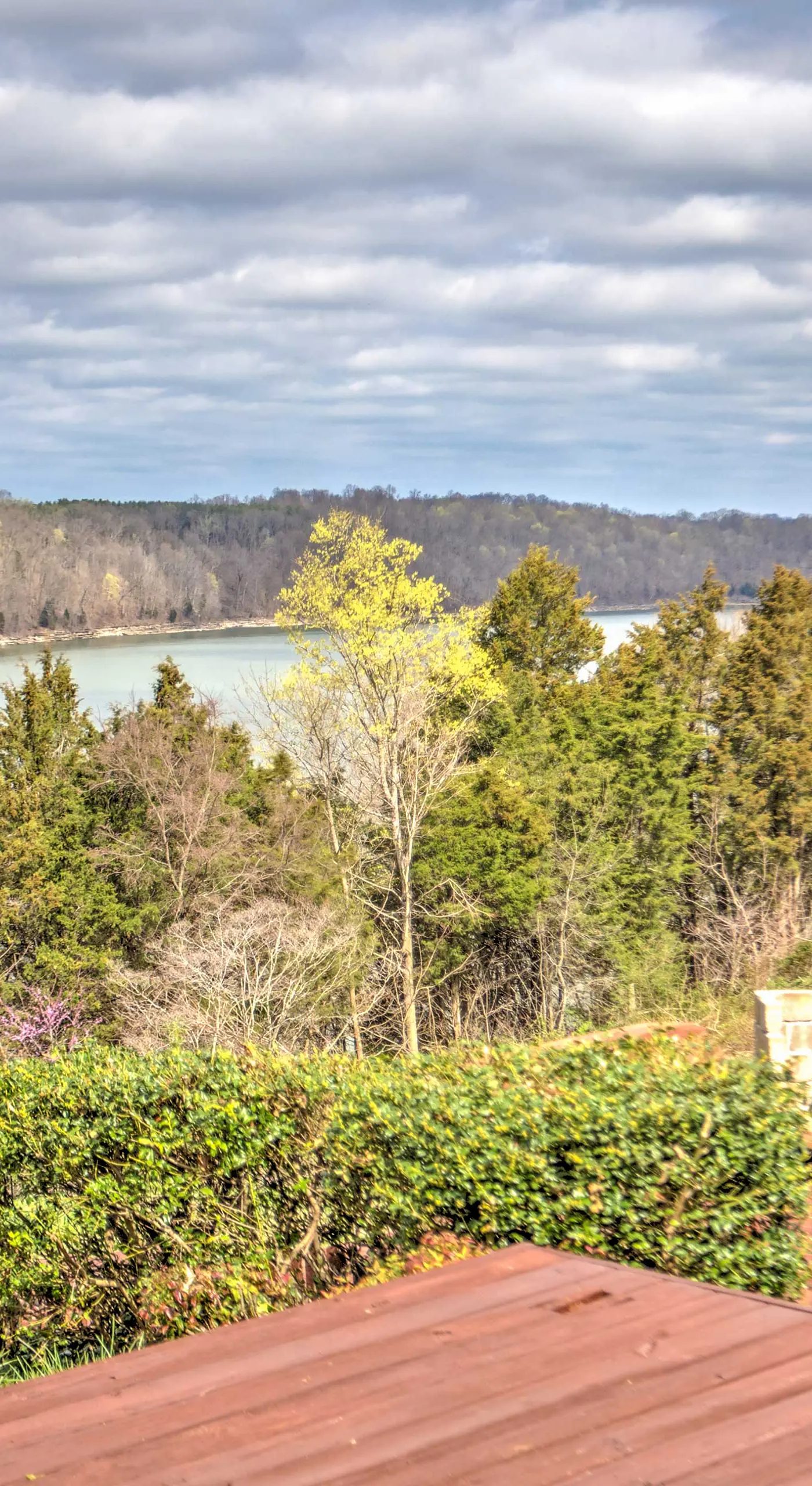 Monticello Home w/ Multi-Level Deck on 2 Acres!