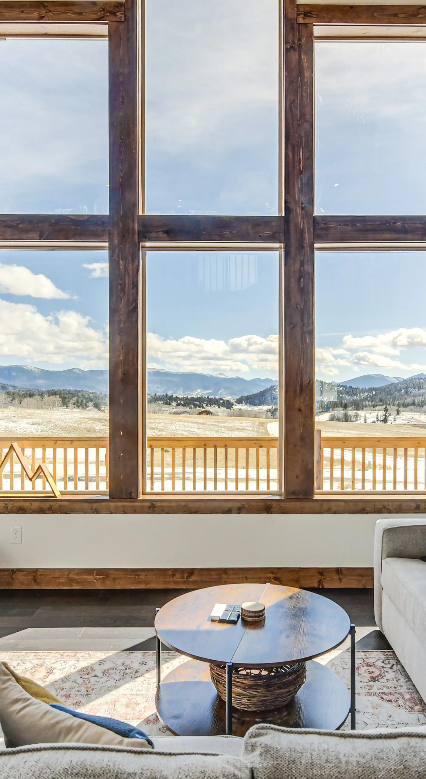 'Meadowlark Mountain Club' w/ Views of the Rockies