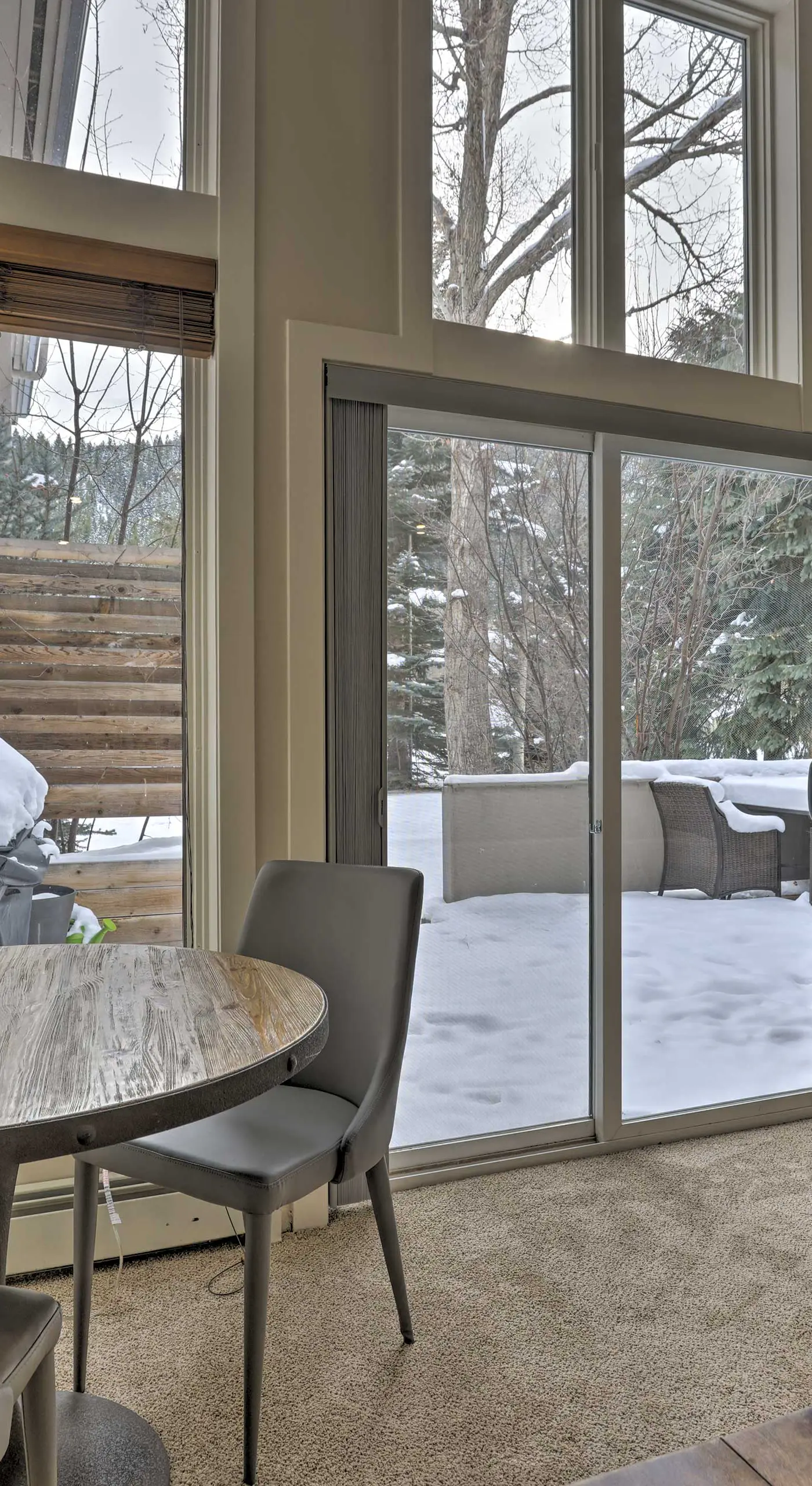 Townhome ~ 4 Mi to Beaver Creek & 8 Mi to Vail!