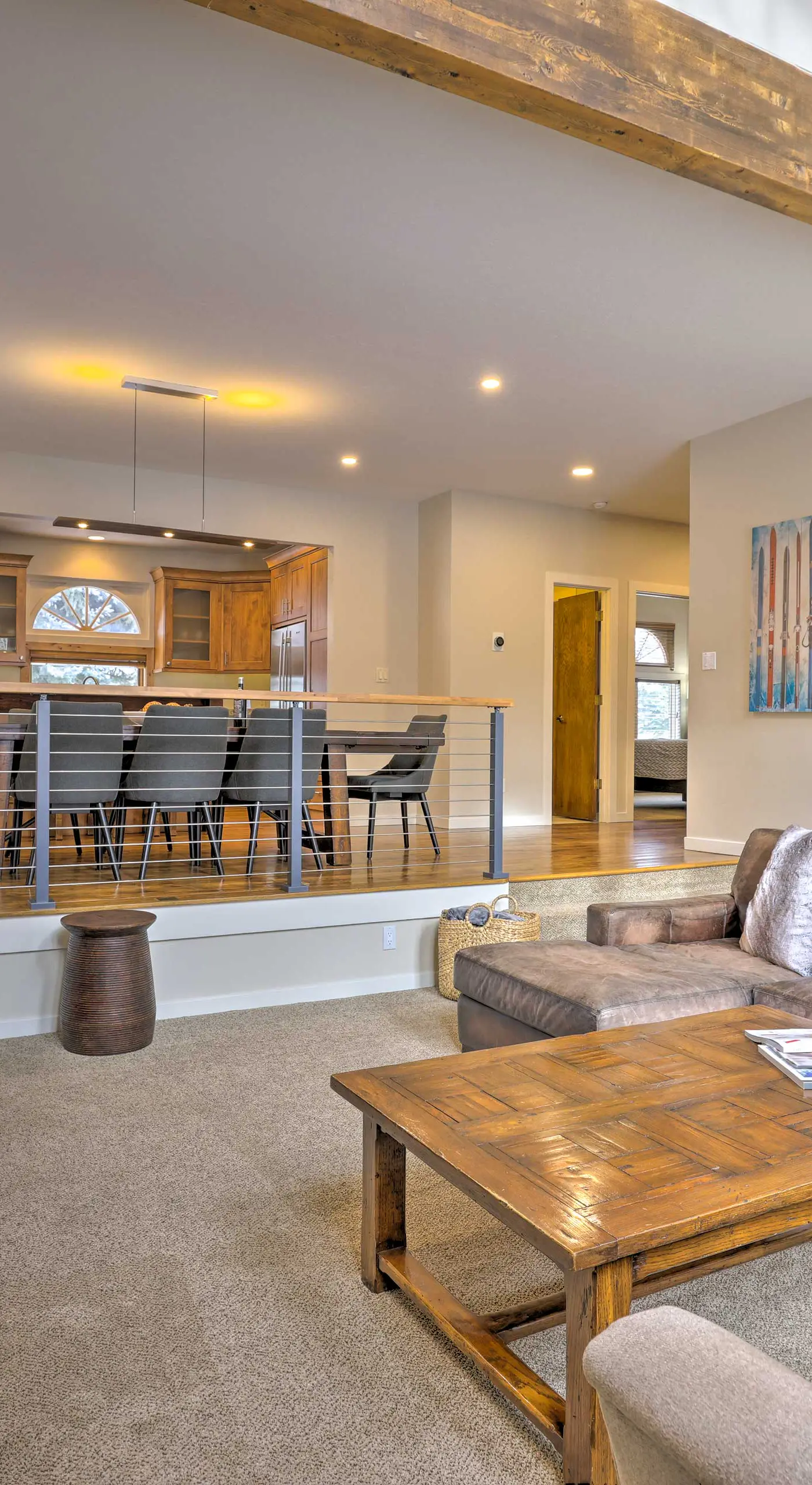 Townhome ~ 4 Mi to Beaver Creek & 8 Mi to Vail!