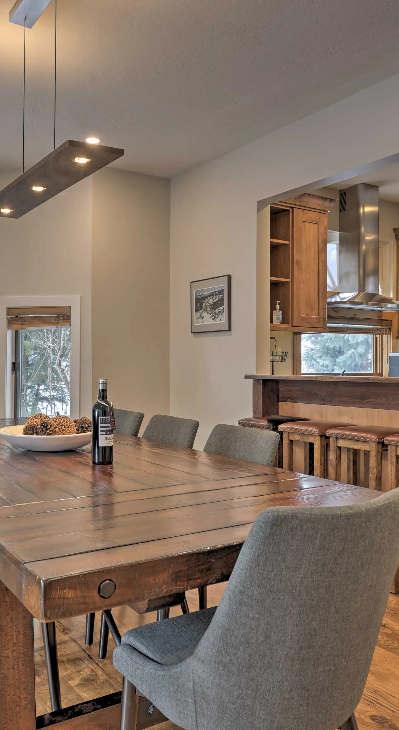 Townhome ~ 4 Mi to Beaver Creek & 8 Mi to Vail!