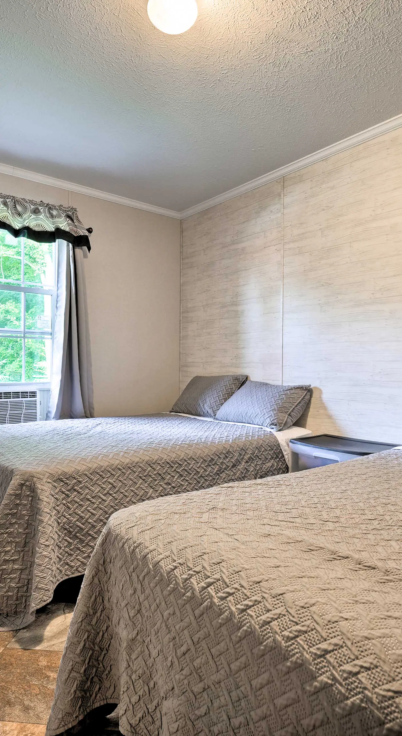 Pet-Friendly Cassolopis Escape, Near Lake!