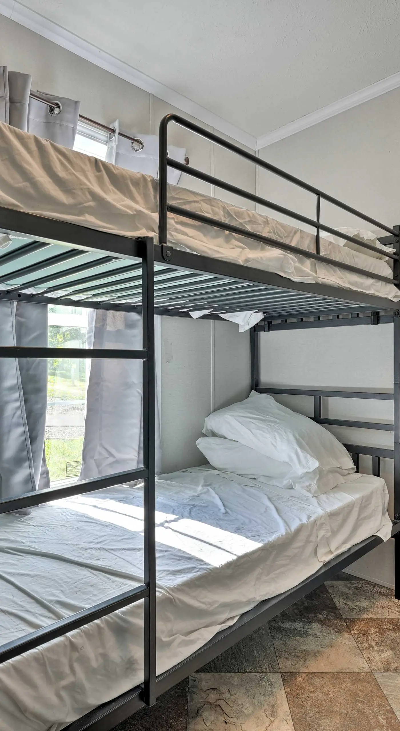 Pet-Friendly Cassolopis Escape, Near Lake!