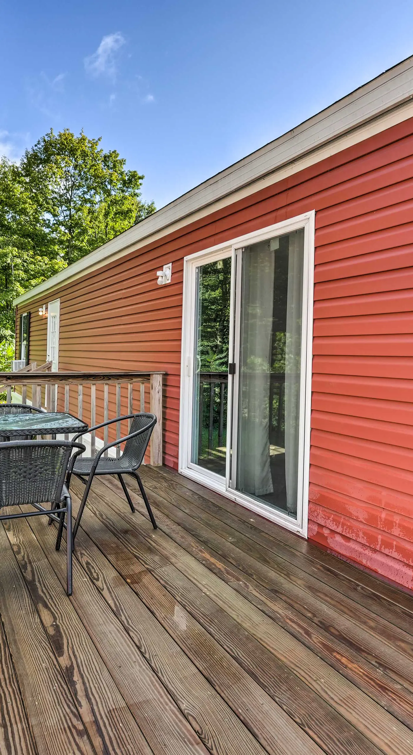 Pet-Friendly Cassolopis Escape, Near Lake!
