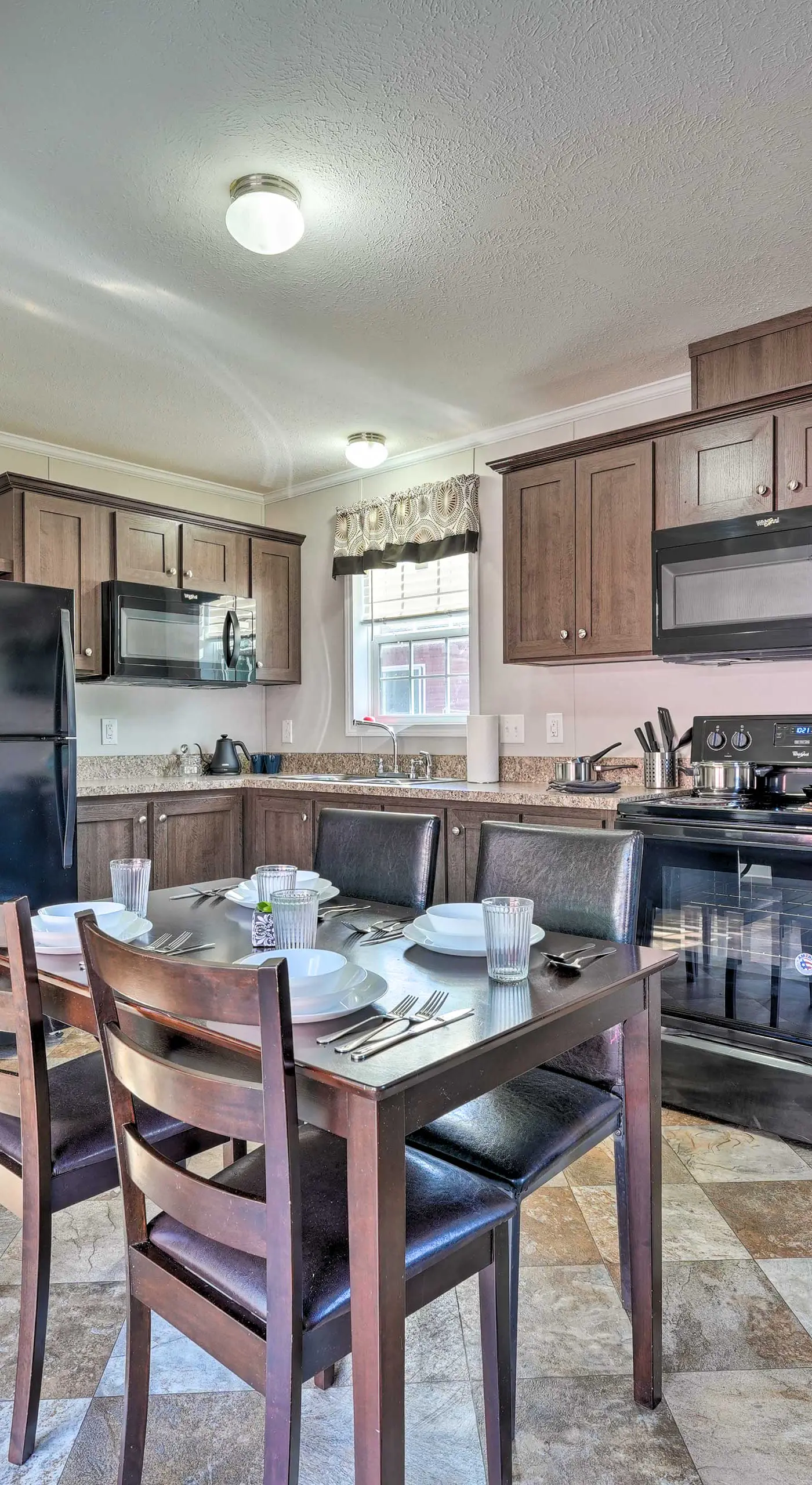 Pet-Friendly Cassolopis Escape, Near Lake!