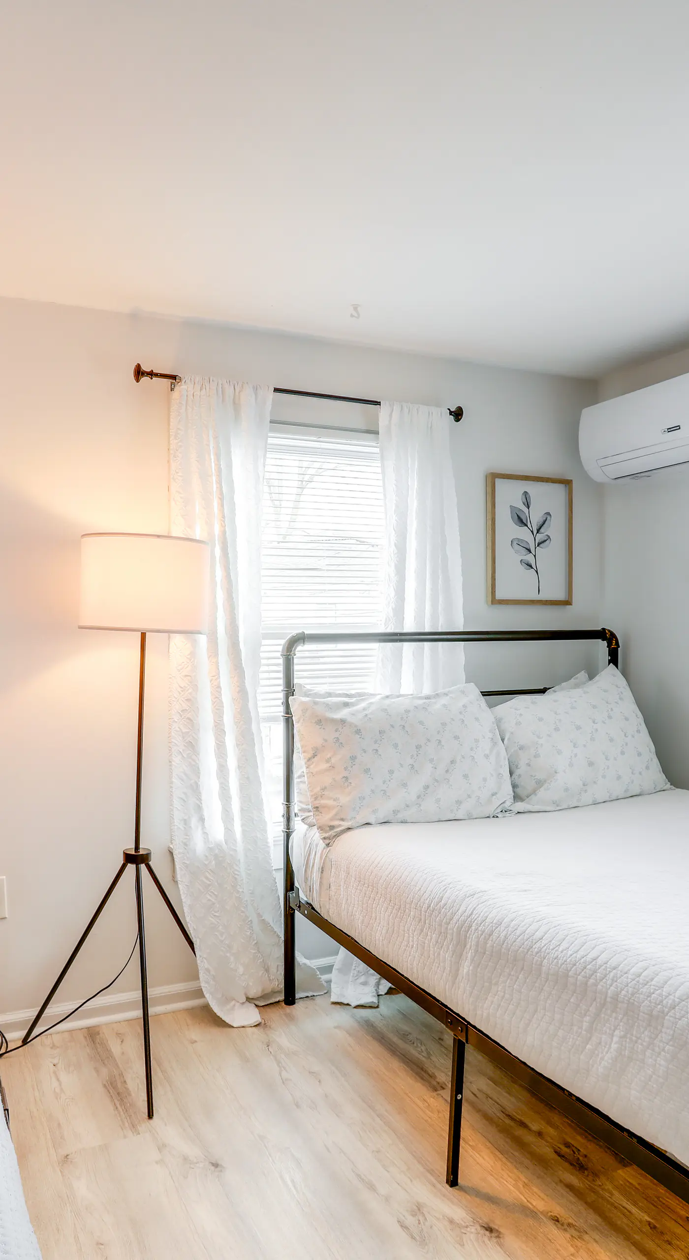 Walk to Campus & Palmer Square: Dtwn Townhome