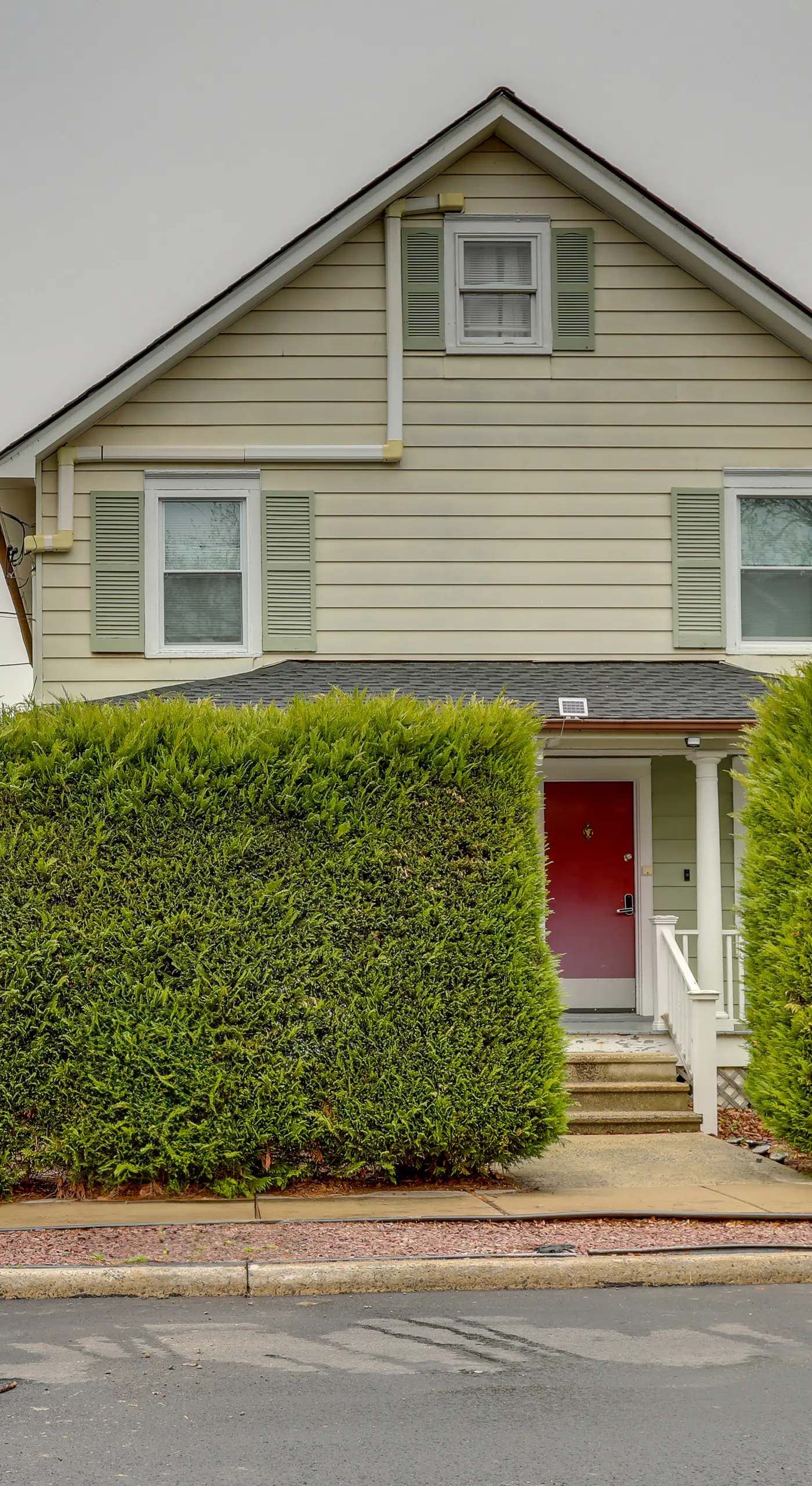 Walk to Campus & Palmer Square: Dtwn Townhome