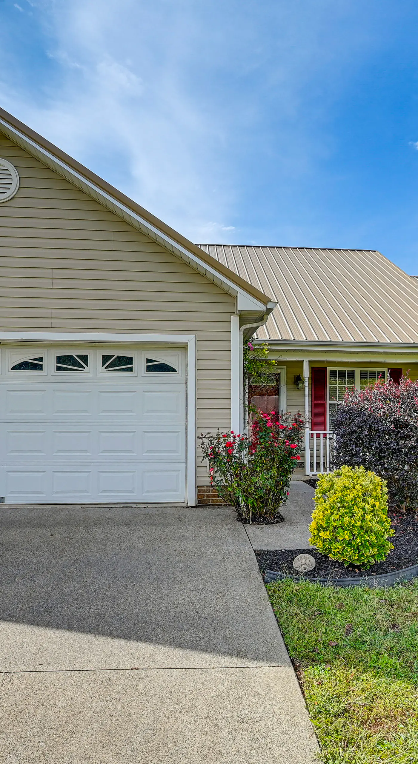 Wine & BBQ Trail Fun: Home w/ Hot Tub in Lexington