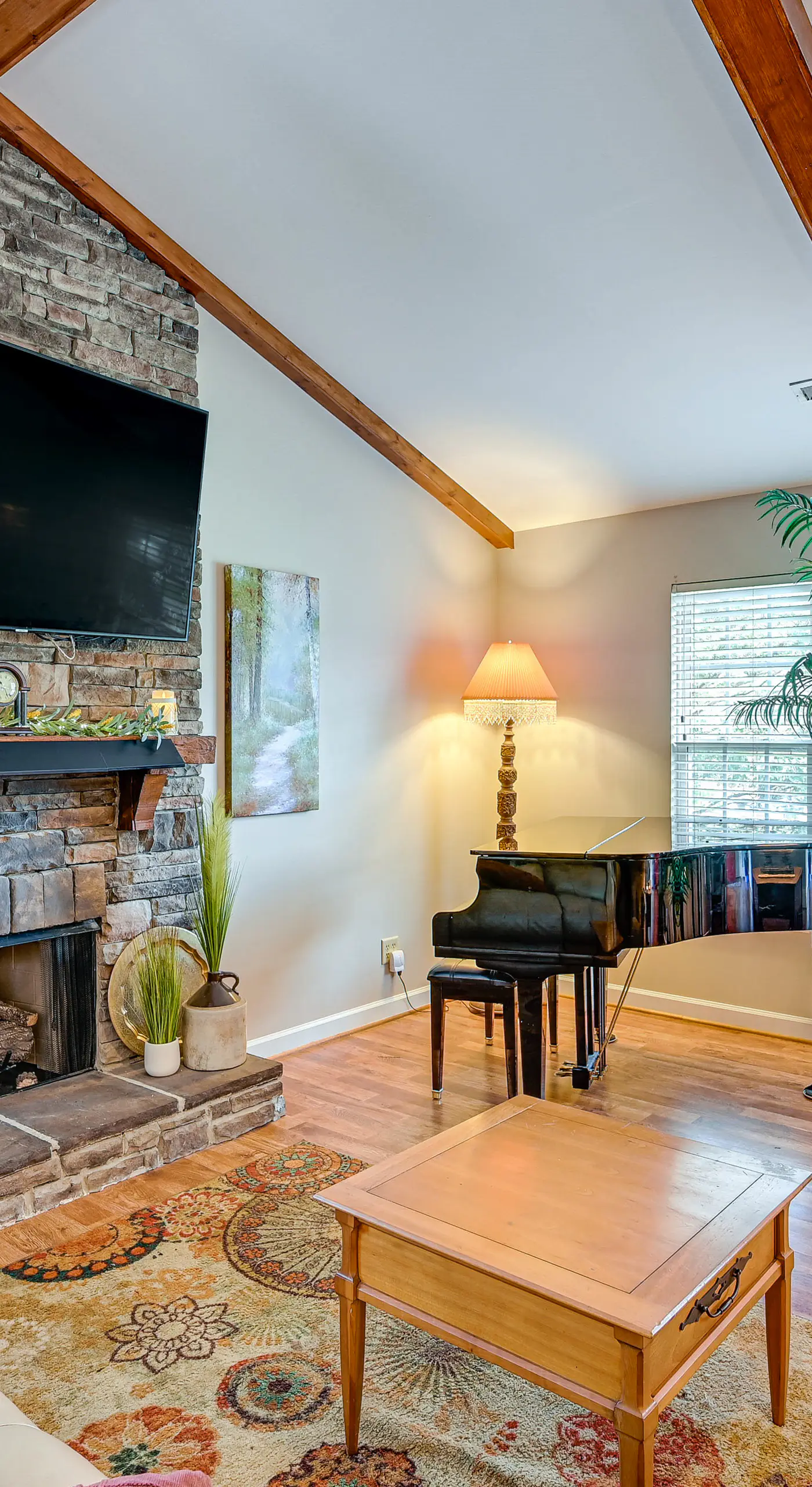 Wine & BBQ Trail Fun: Home w/ Hot Tub in Lexington