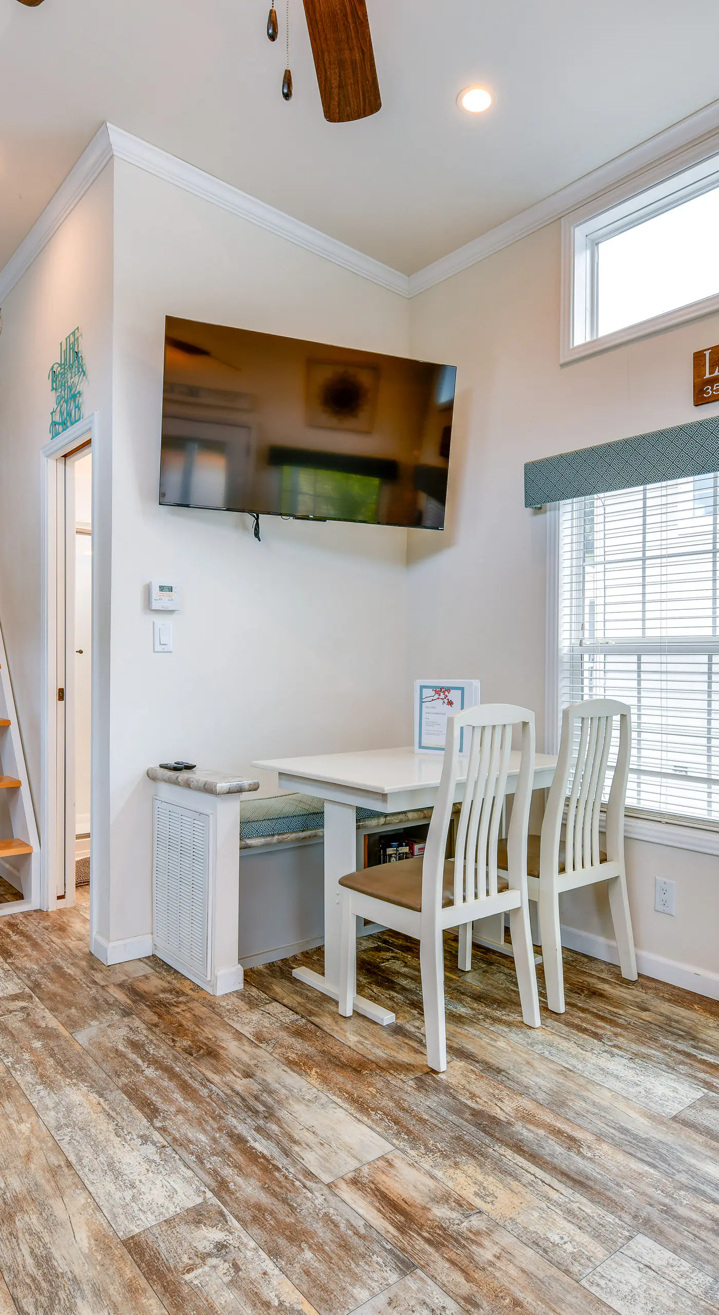 Waterfront Lake Norman Cabin w/ Screened Porch!