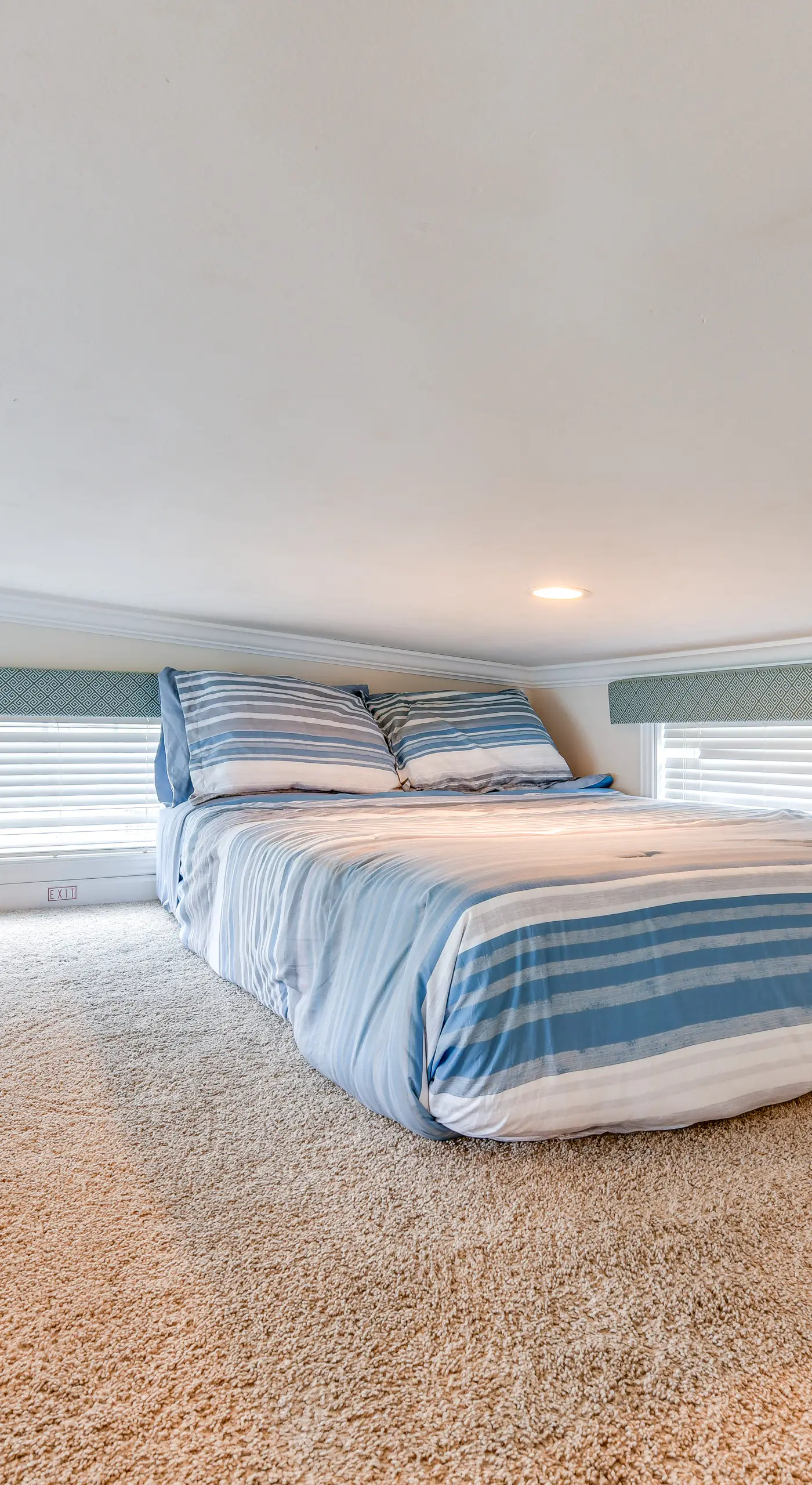 Waterfront Lake Norman Cabin w/ Screened Porch!