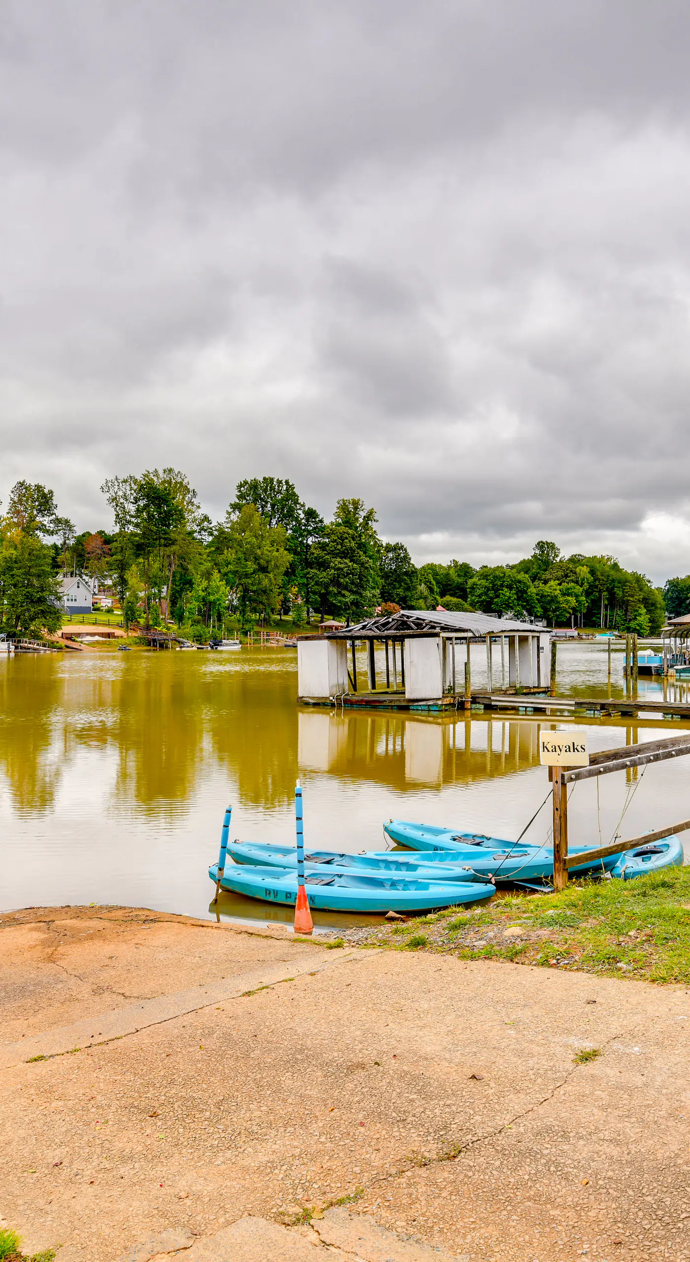 Waterfront Lake Norman Cabin w/ Screened Porch!