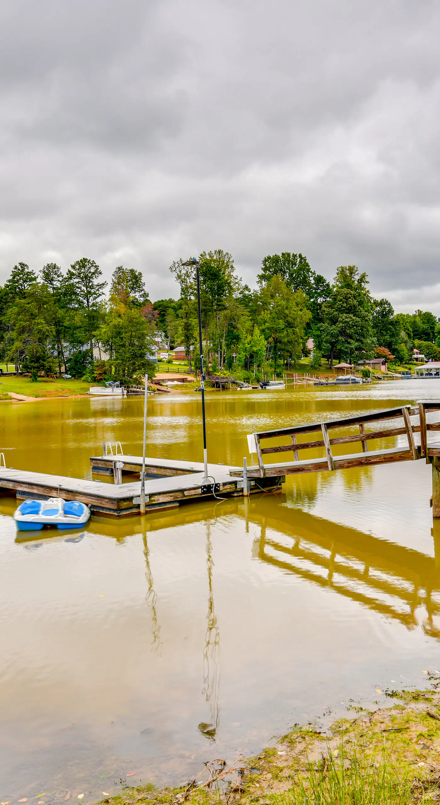 Waterfront Lake Norman Cabin w/ Screened Porch!