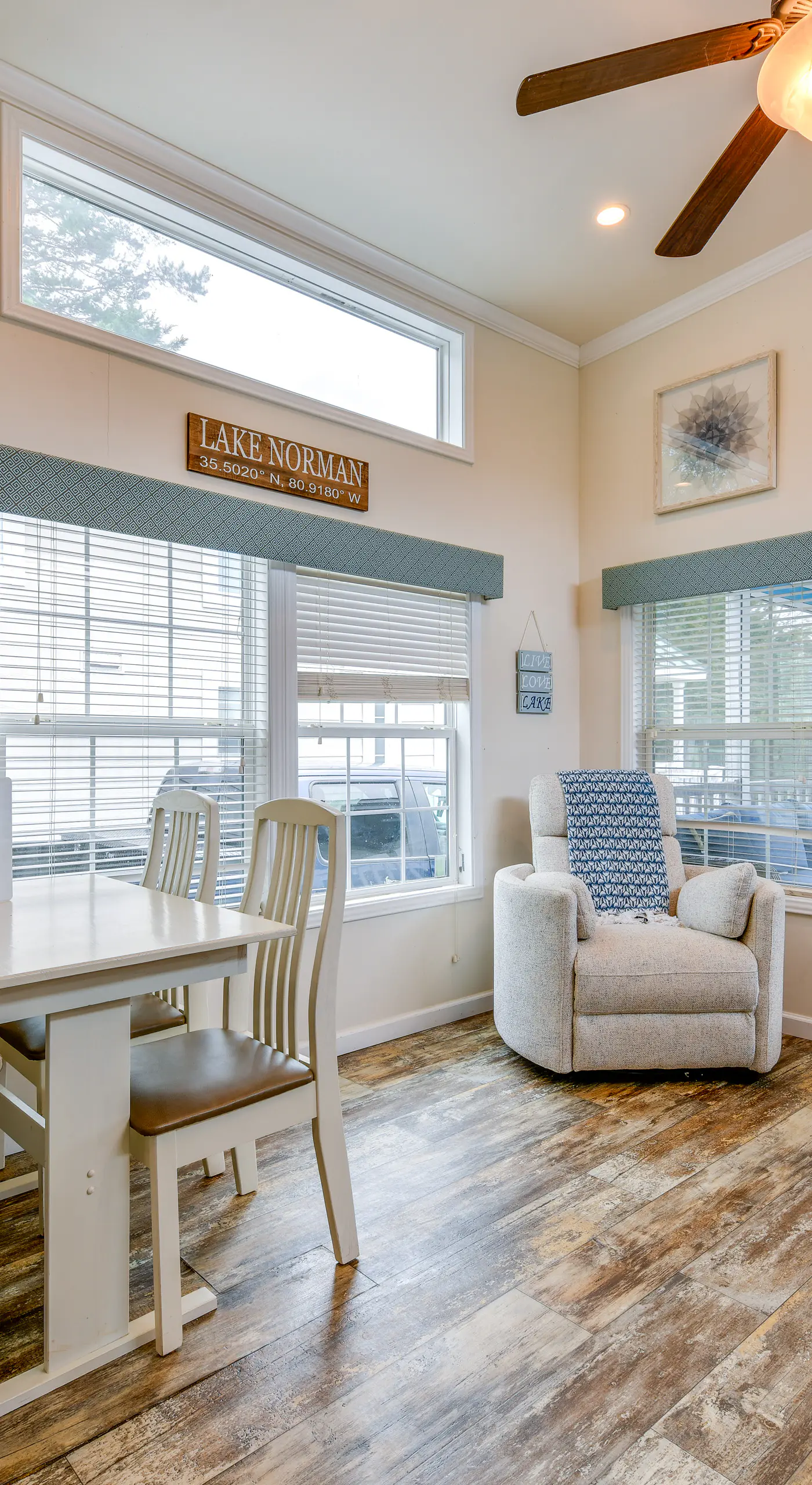 Waterfront Lake Norman Cabin w/ Screened Porch!