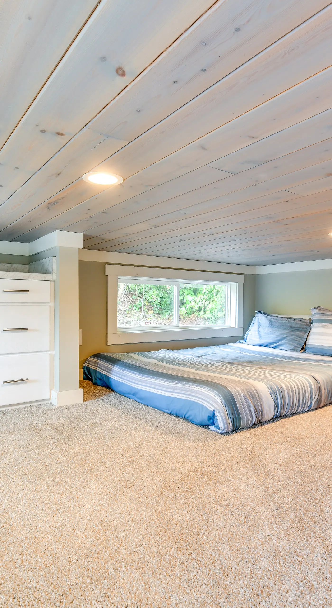 Lake Norman Getaway w/ Pool Access + Kayaking!