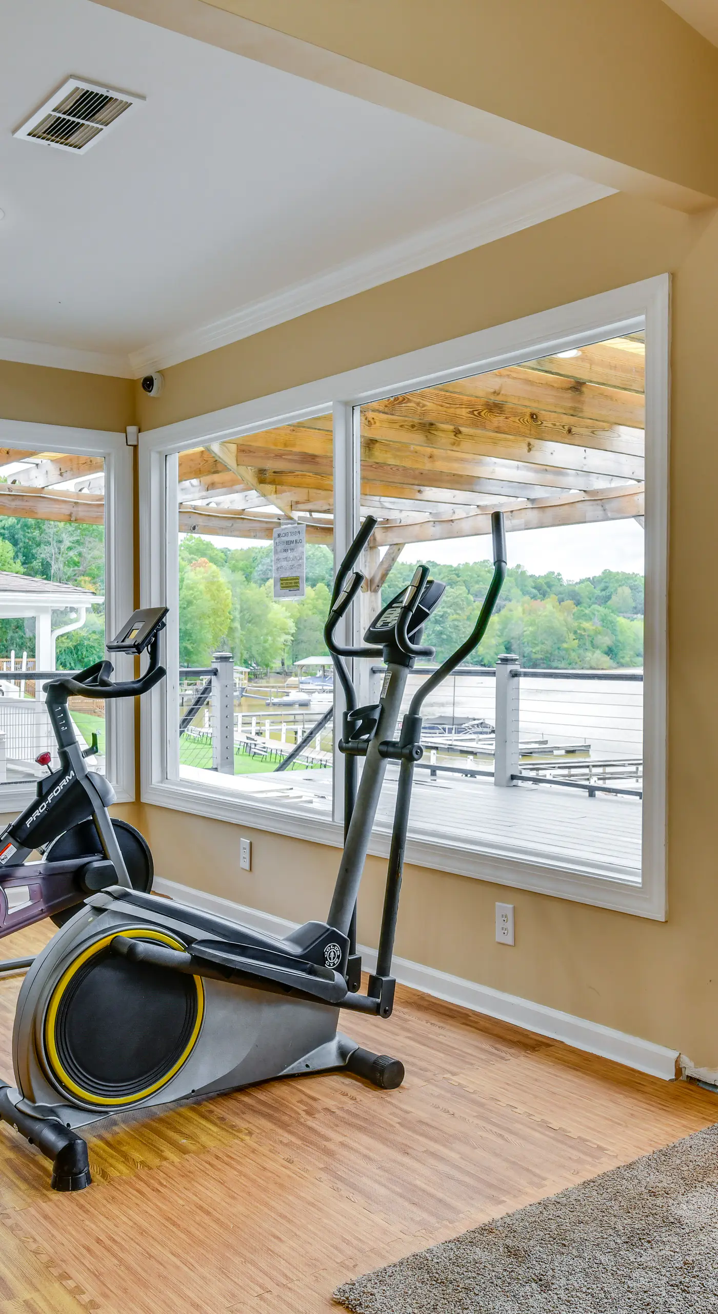 Lake Norman Getaway w/ Pool Access + Kayaking!