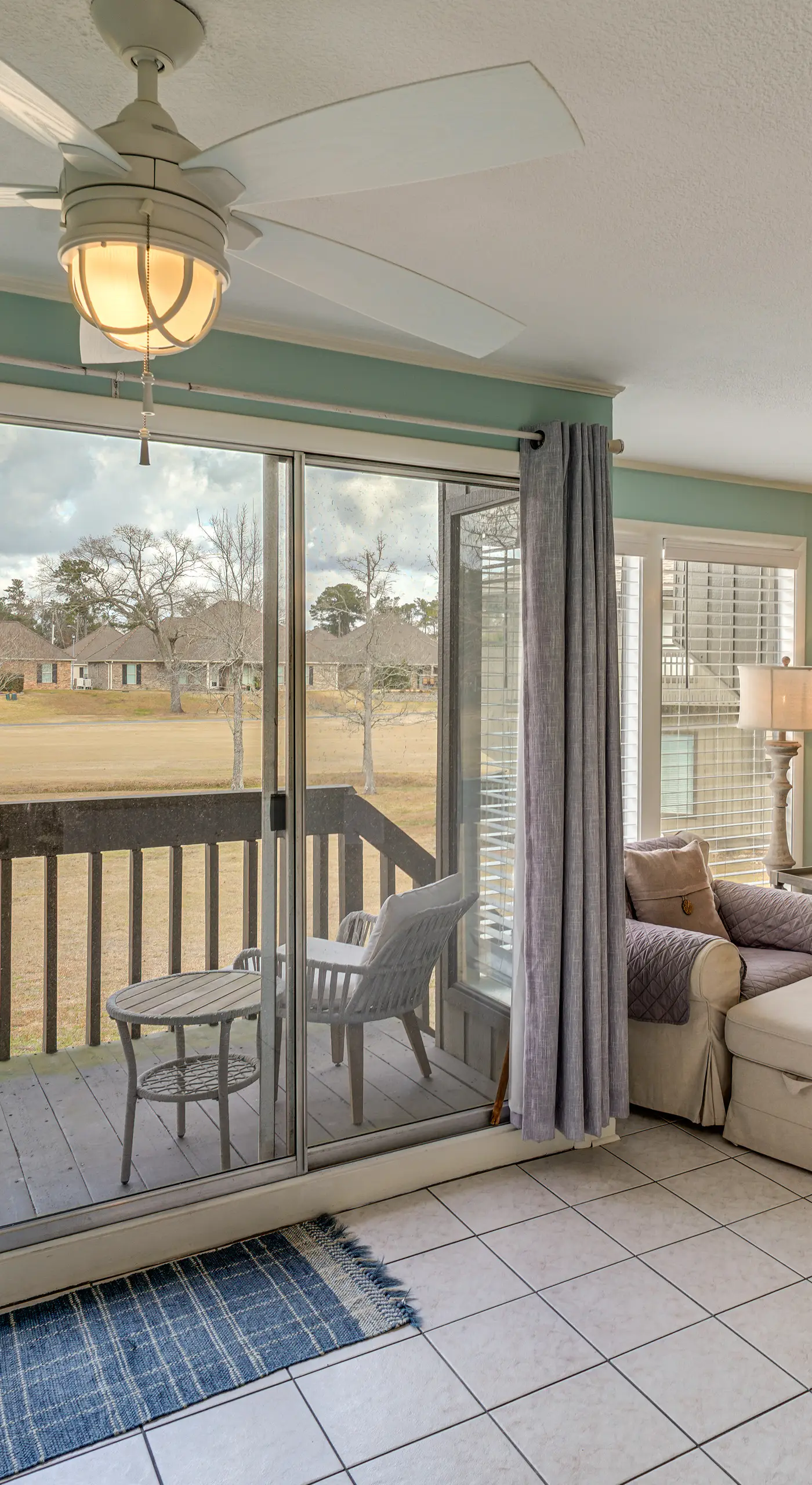 Golf Course Views! Couple's Retreat in Diamondhead