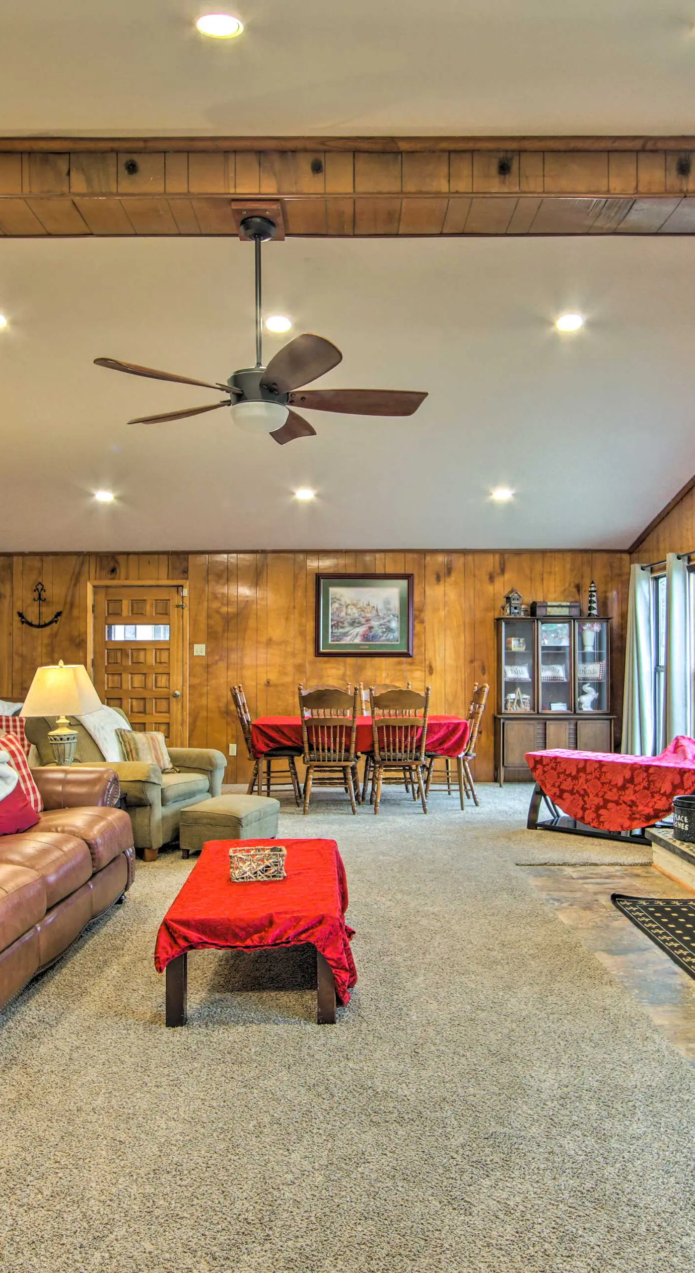 Waterfront Home w/ Boat Dock in Gun Barrel City