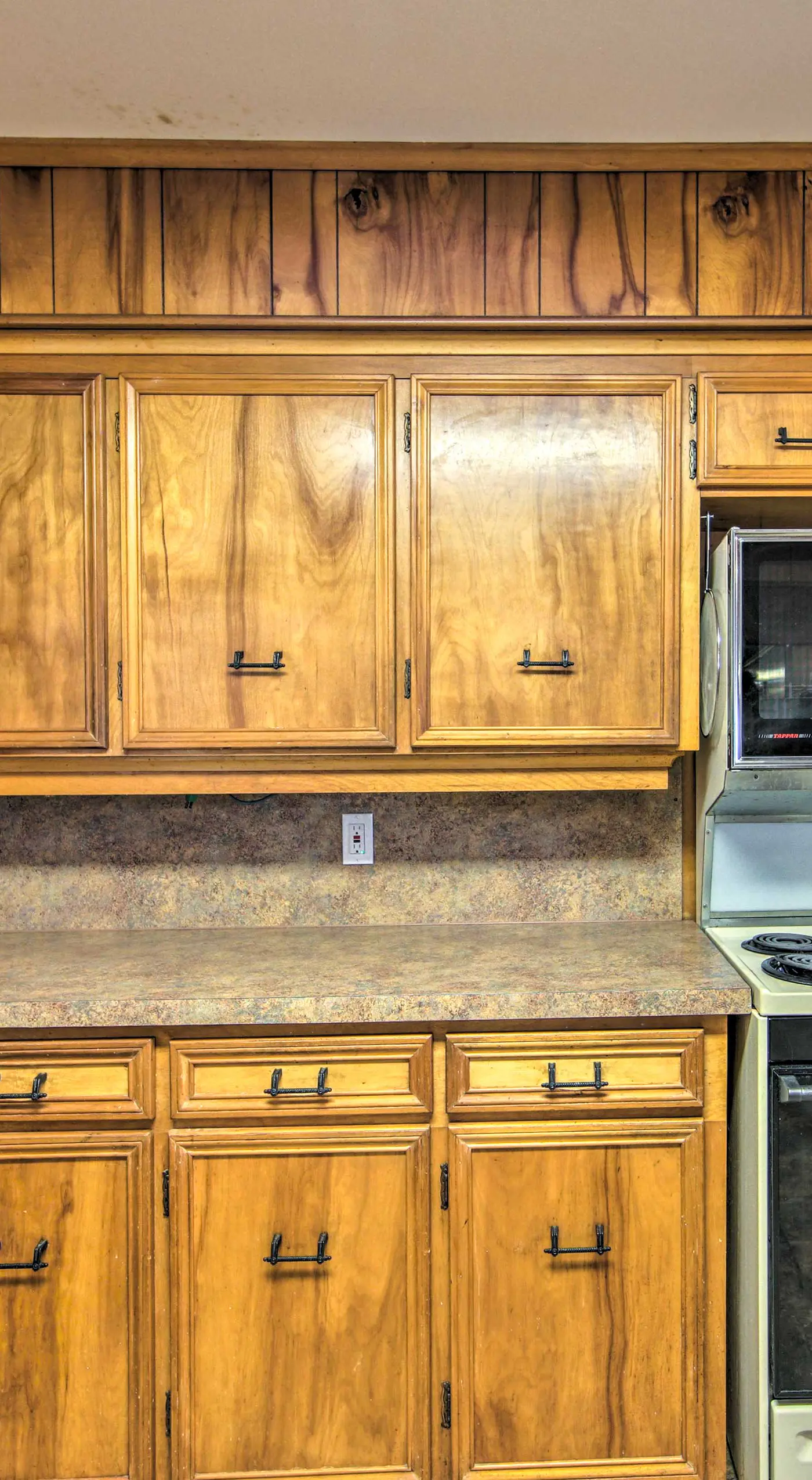 Waterfront Home w/ Boat Dock in Gun Barrel City
