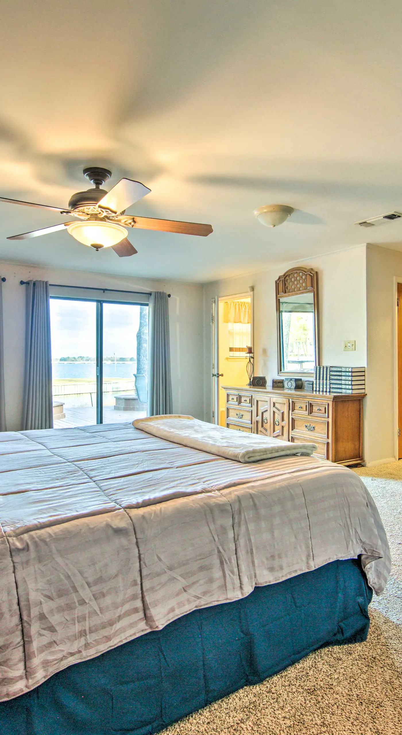 Waterfront Home w/ Boat Dock in Gun Barrel City