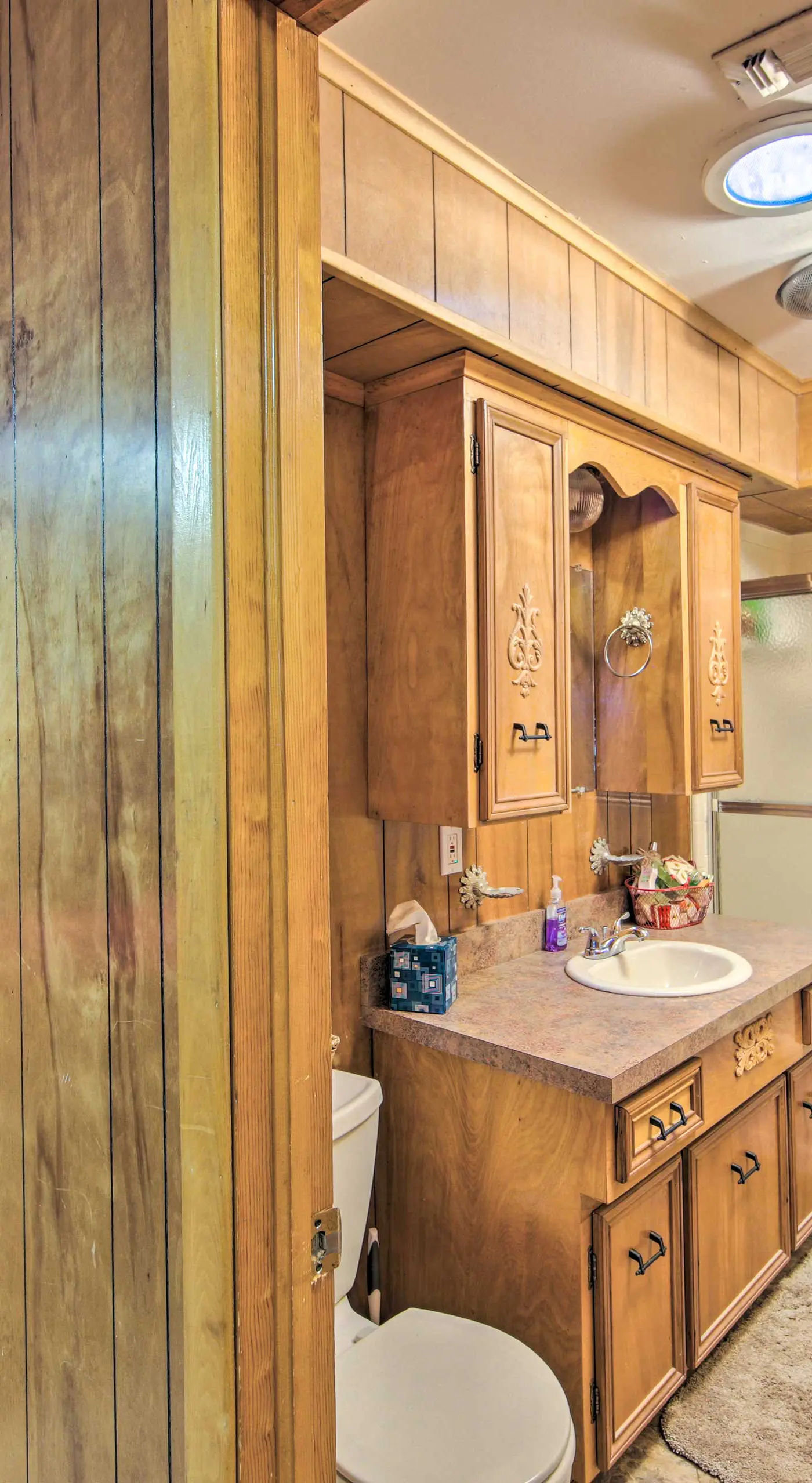 Waterfront Home w/ Boat Dock in Gun Barrel City