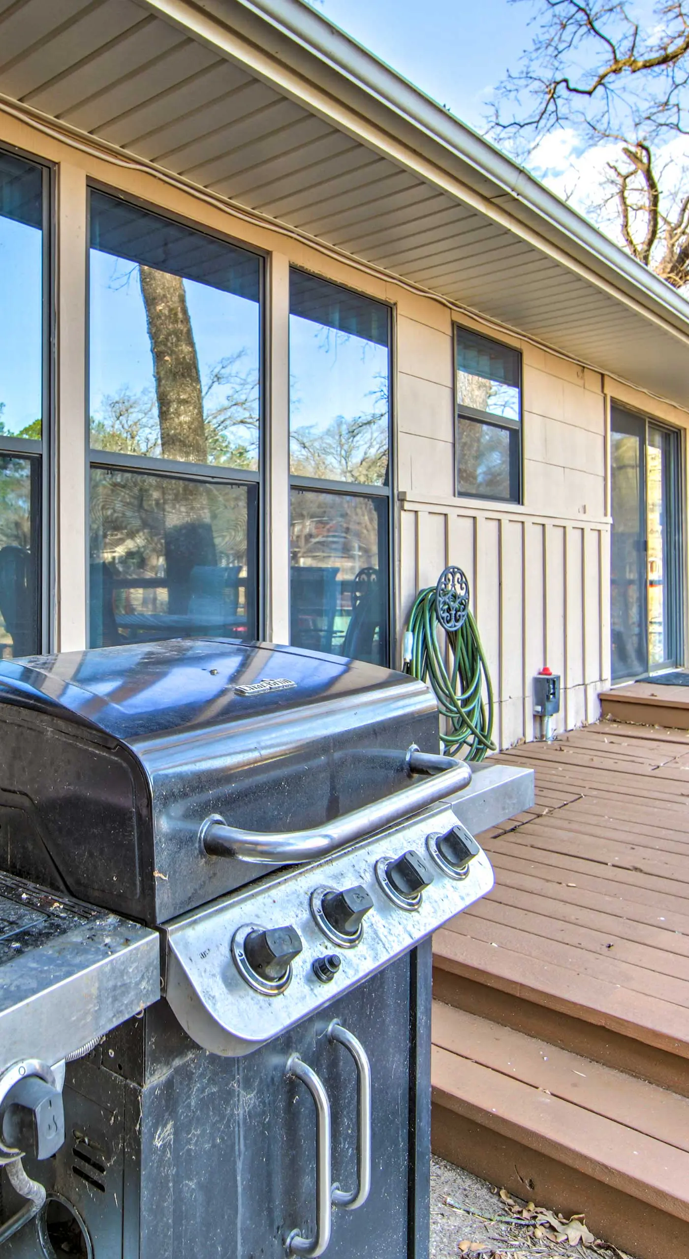 Waterfront Home w/ Boat Dock in Gun Barrel City
