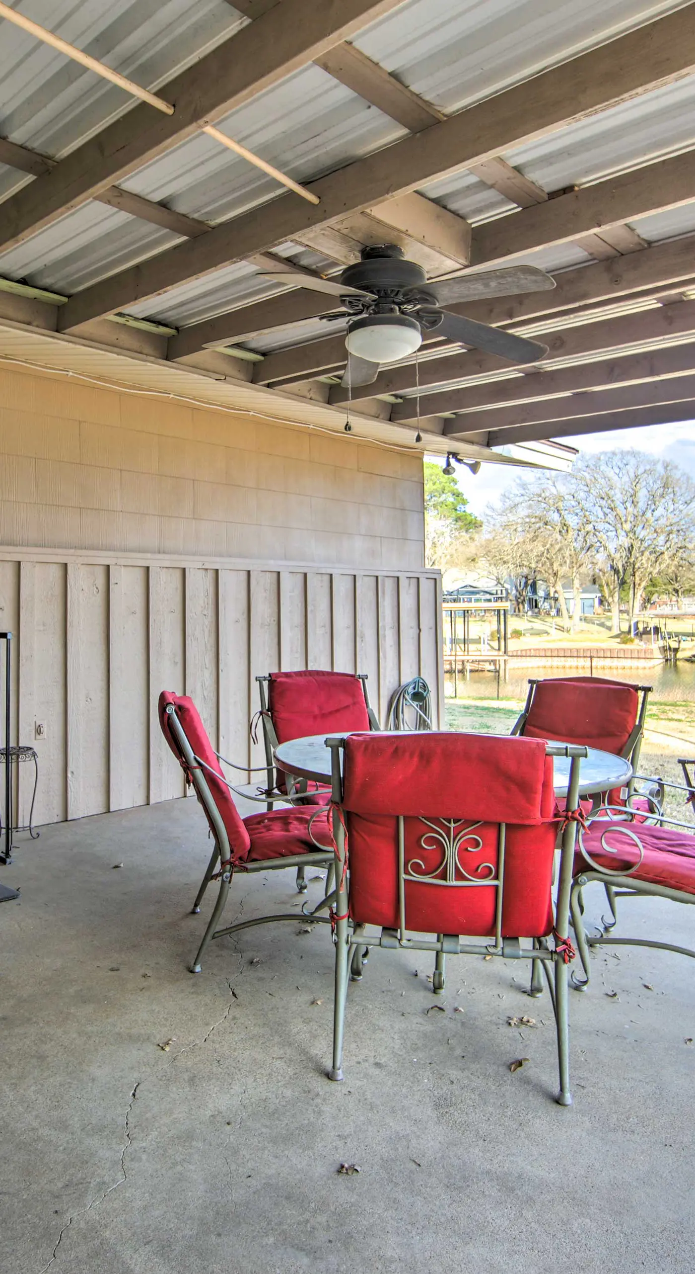 Waterfront Home w/ Boat Dock in Gun Barrel City