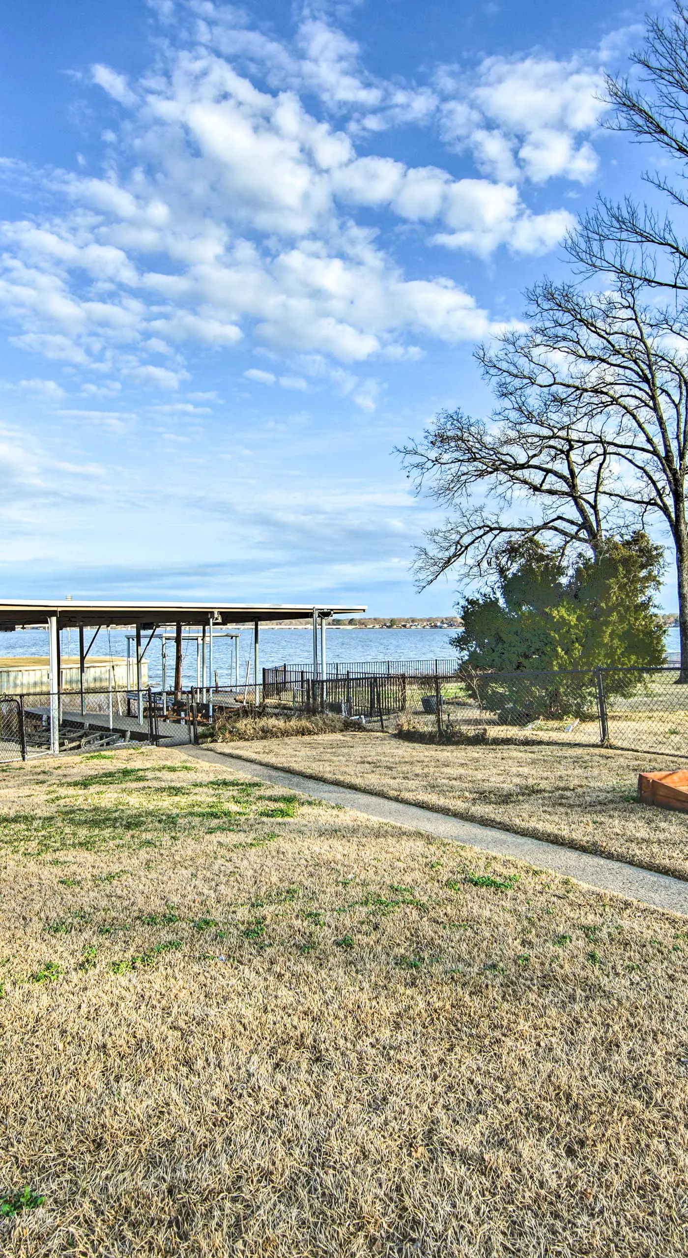 Waterfront Home w/ Boat Dock in Gun Barrel City