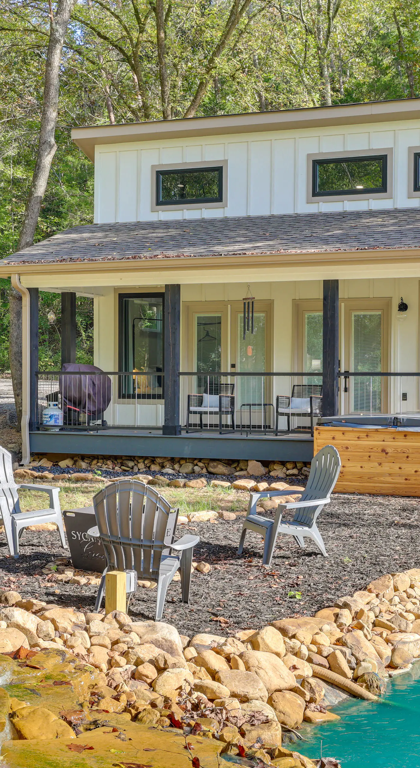 ‘Whitewood’ w/ Hot Tub: Peaceful Wildwood Retreat