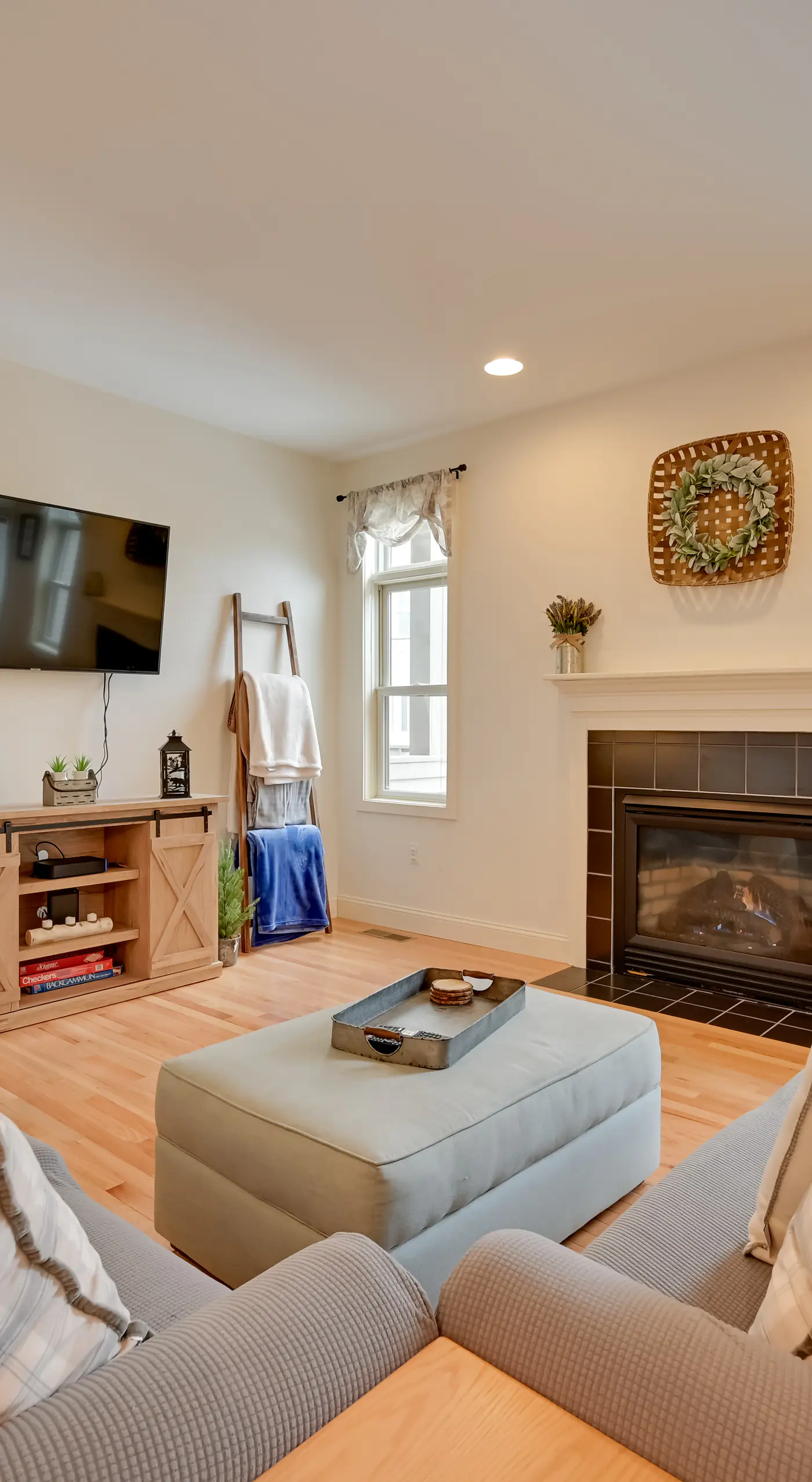 Bright Condo w/ Community Perks: Near Ski Quechee!