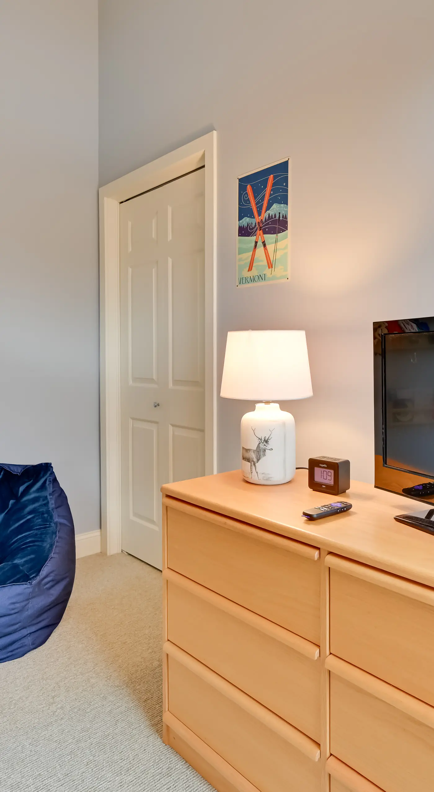 Bright Condo w/ Community Perks: Near Ski Quechee!