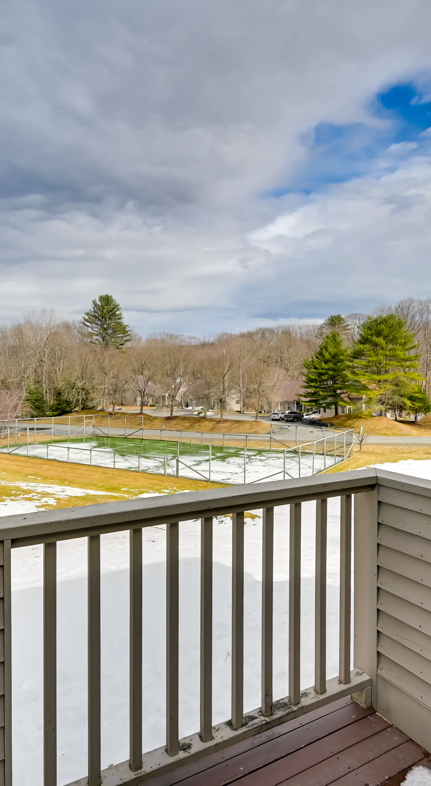 Bright Condo w/ Community Perks: Near Ski Quechee!