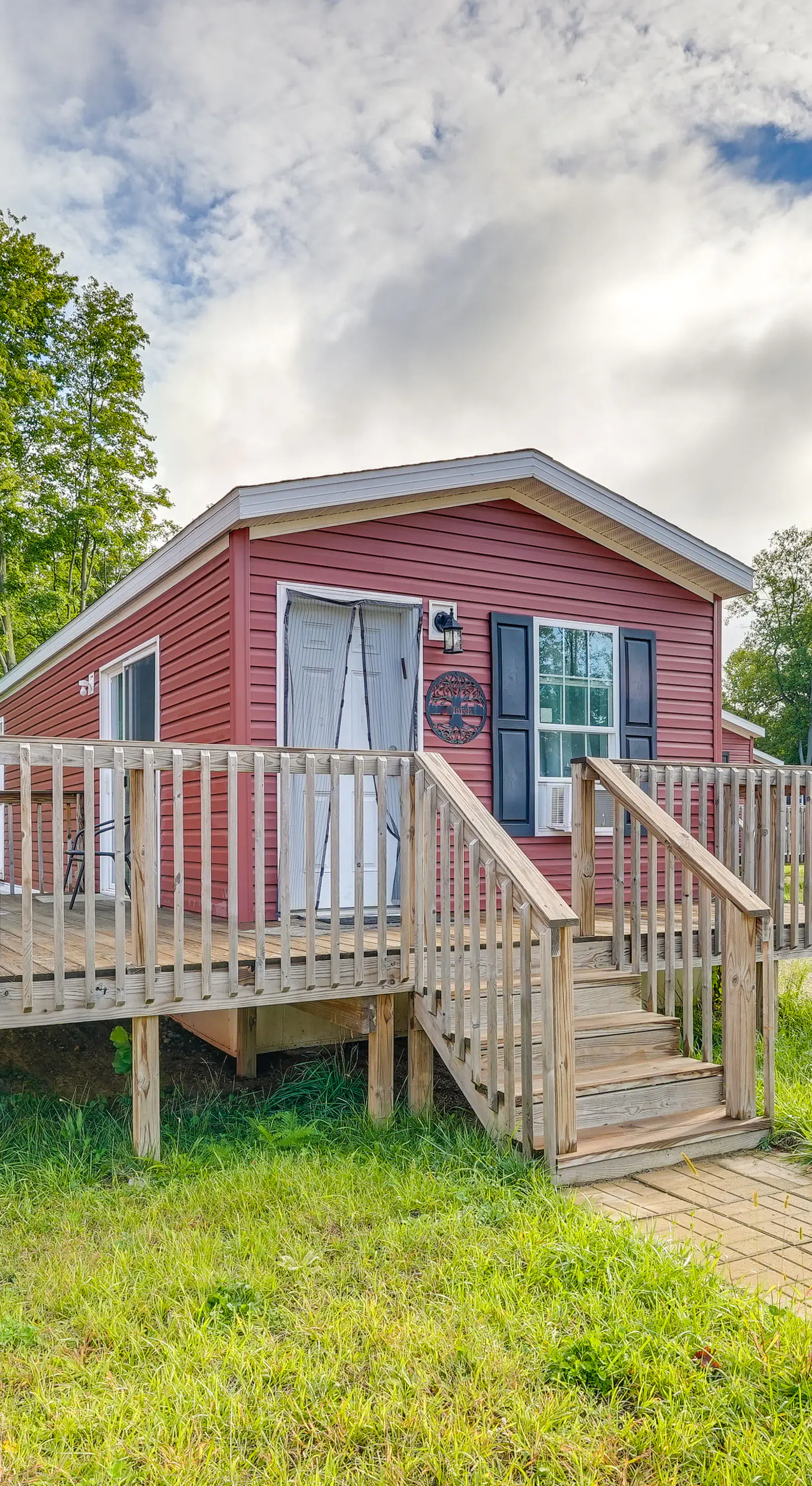 Cozy Cassopolis Cabin, Near Parks & Golfing!